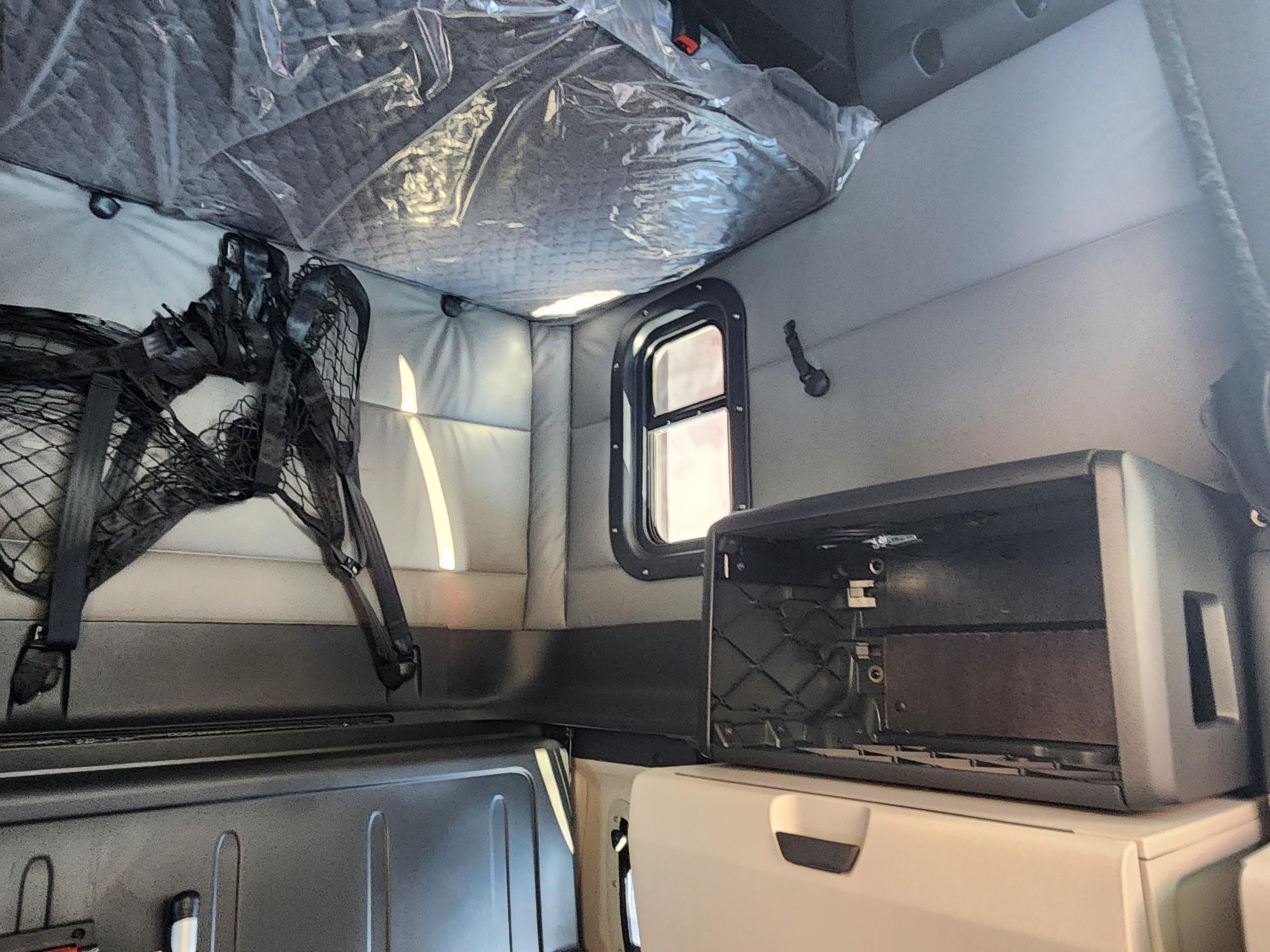 2022 FREIGHTLINER CASCADIA 126SLP - image 21