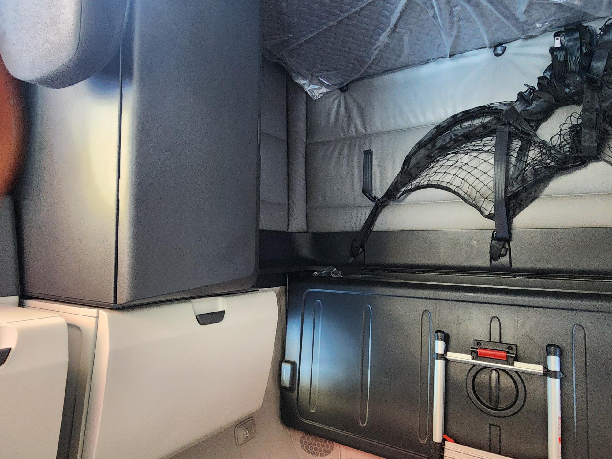 2022 FREIGHTLINER CASCADIA 126SLP - image 19