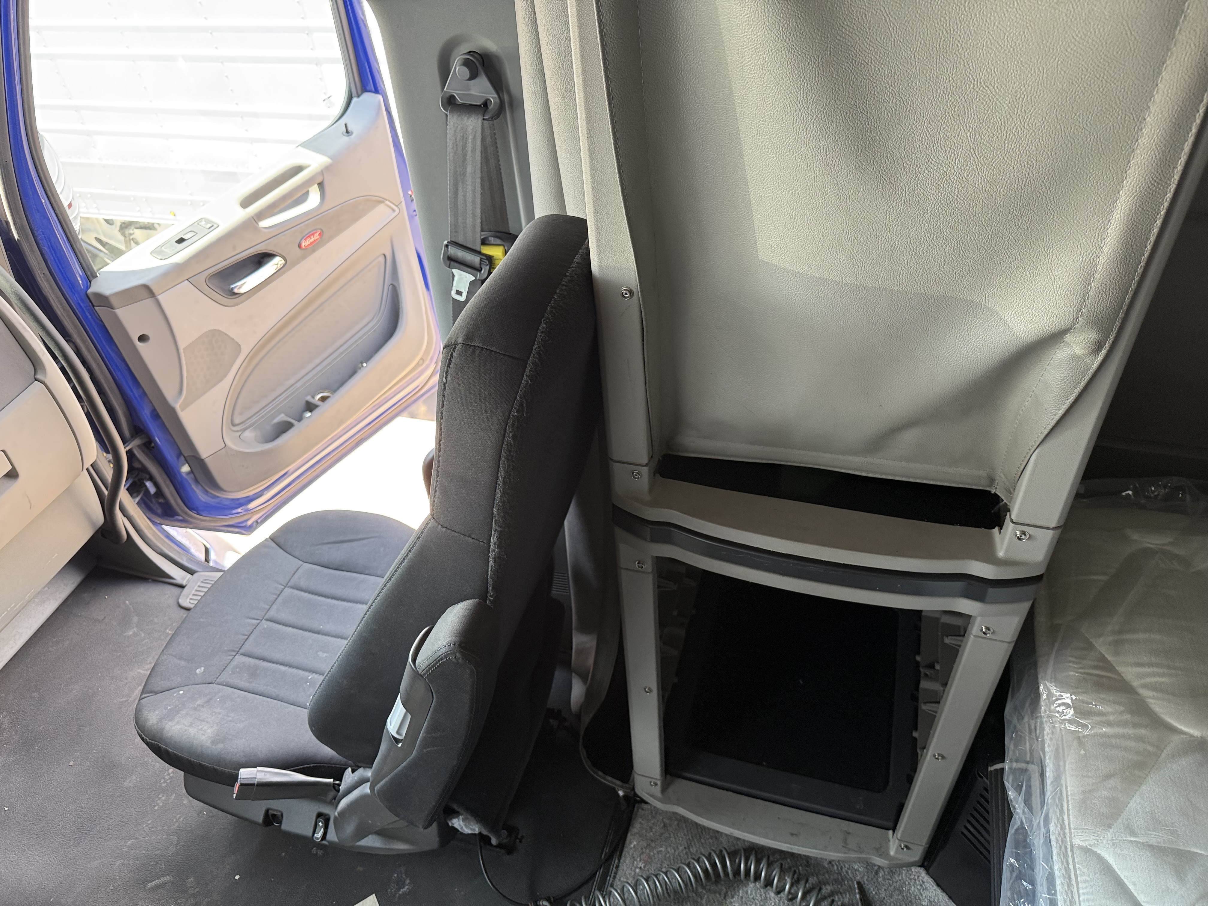 2019 PETERBILT 579 - image 21