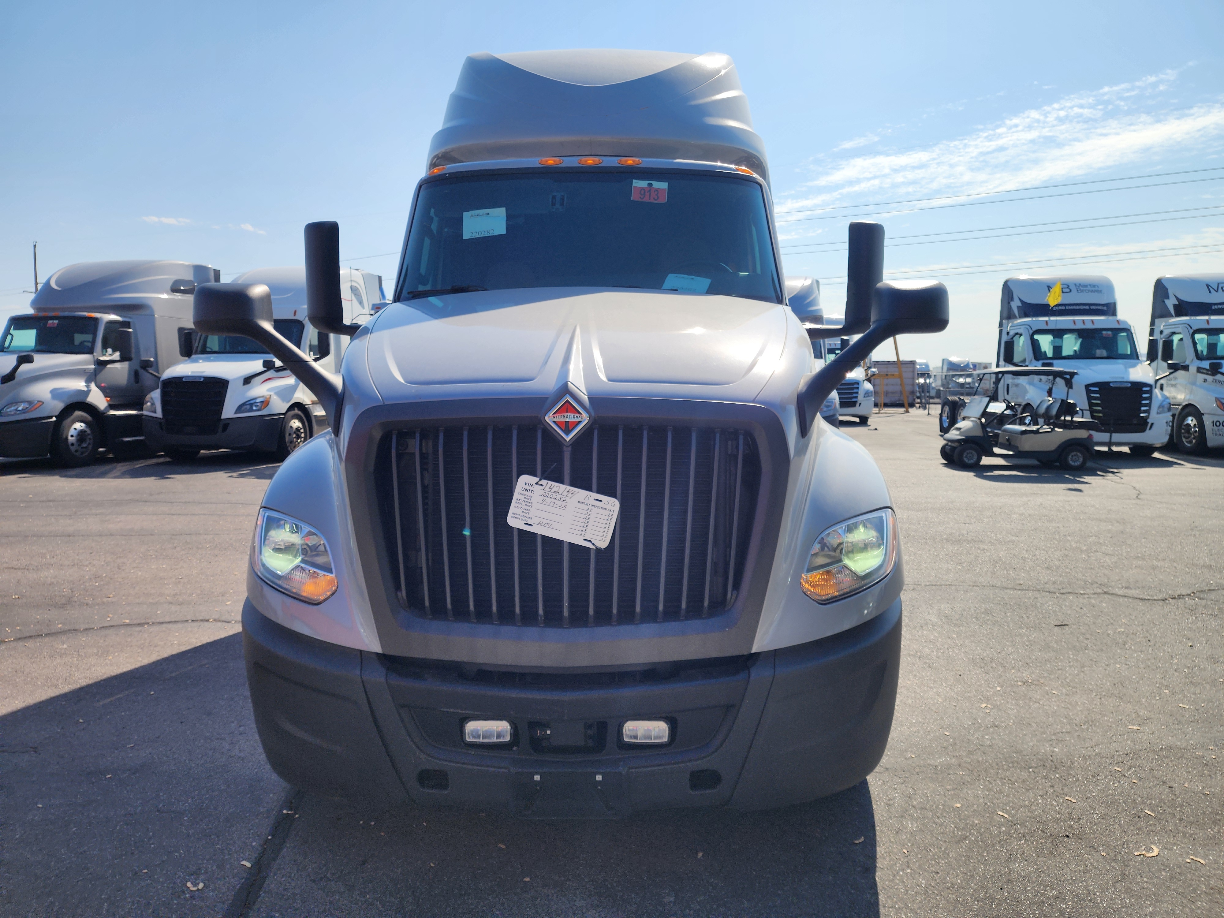 2022 INTERNATIONAL LT625 - image 2