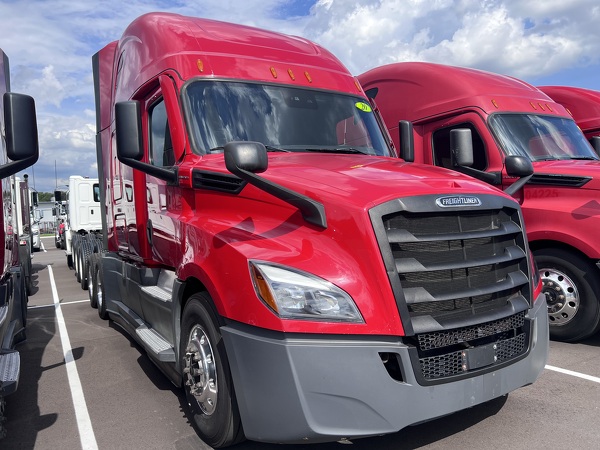 FREIGHTLINER CASCADIA 126SLP 2020