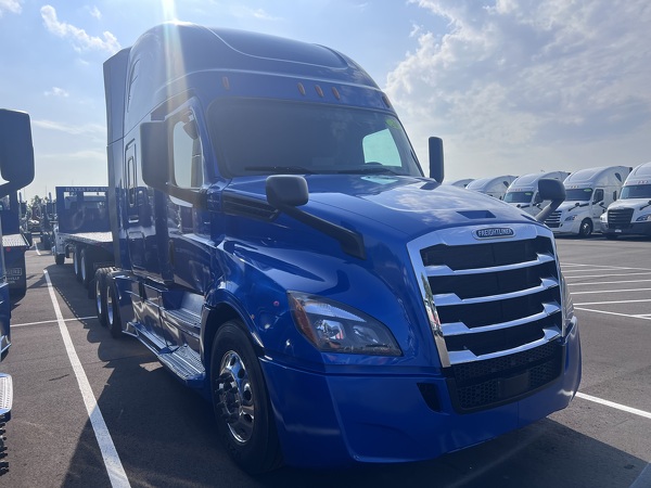 FREIGHTLINER CASCADIA 126SLP 2020