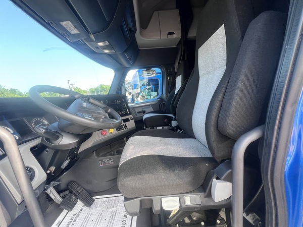 FREIGHTLINER CASCADIA 126SLP 2020