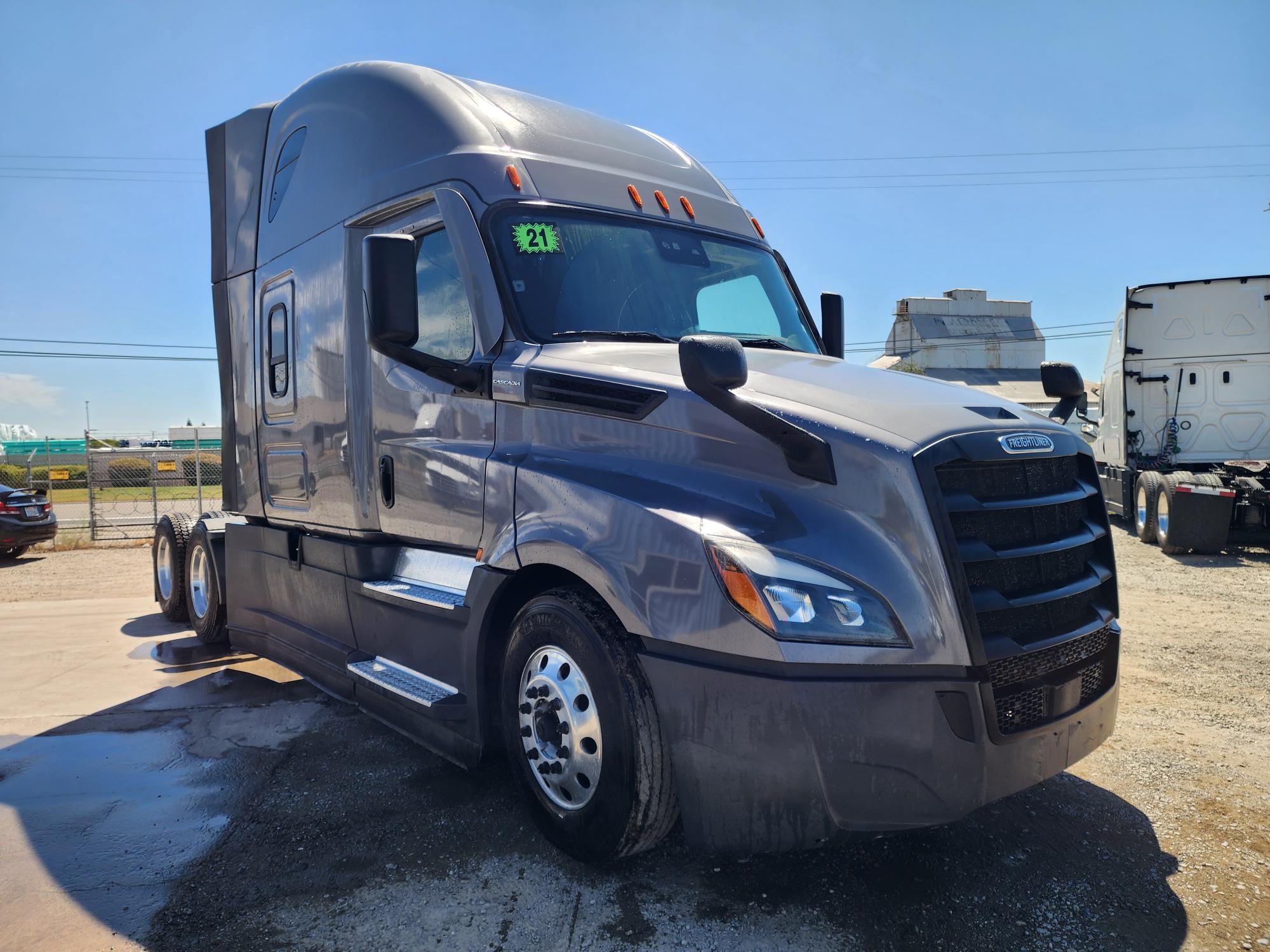 2021 FREIGHTLINER CASCADIA 126SLP - image 8