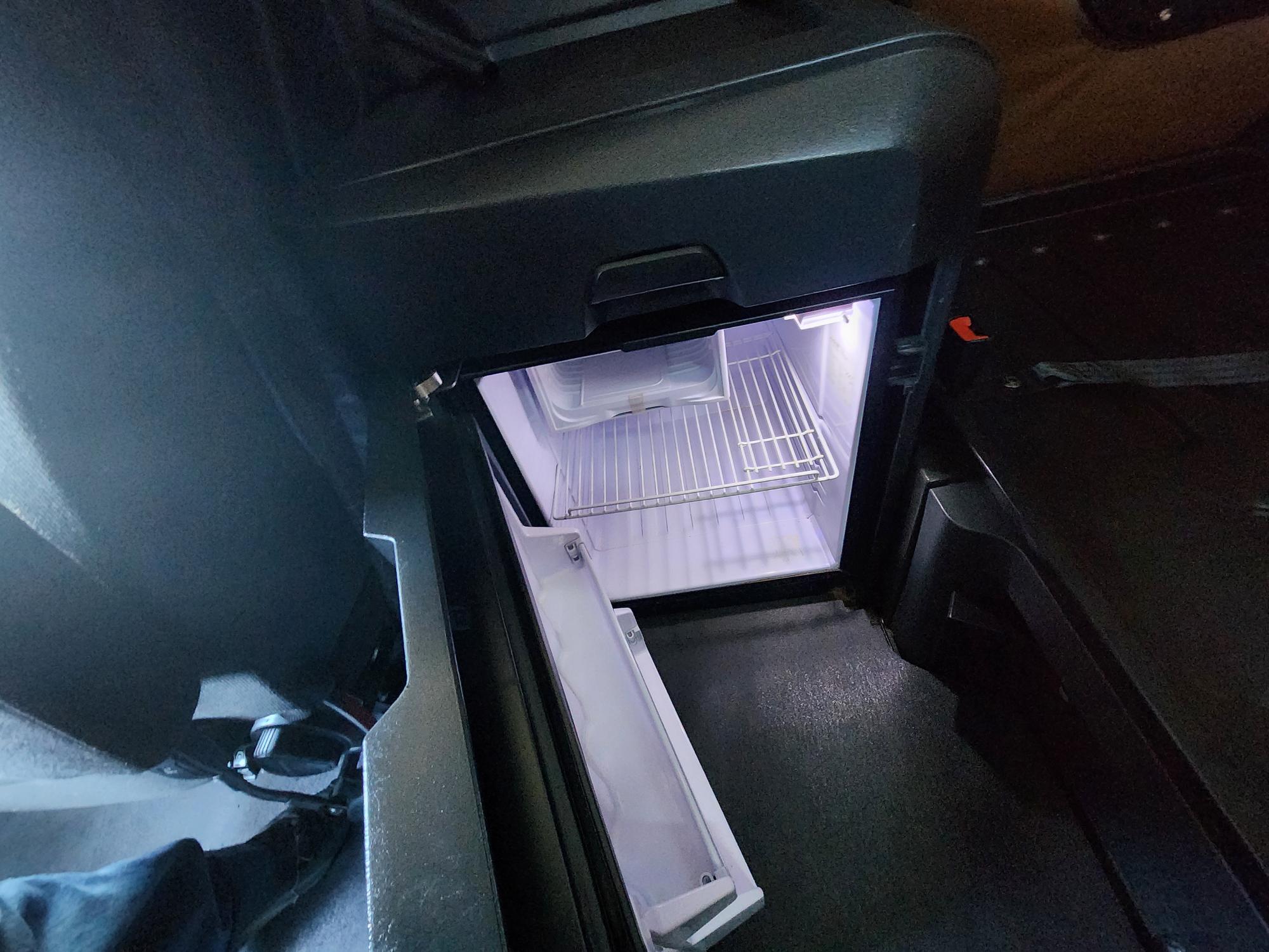 2021 FREIGHTLINER CASCADIA 126SLP - image 21