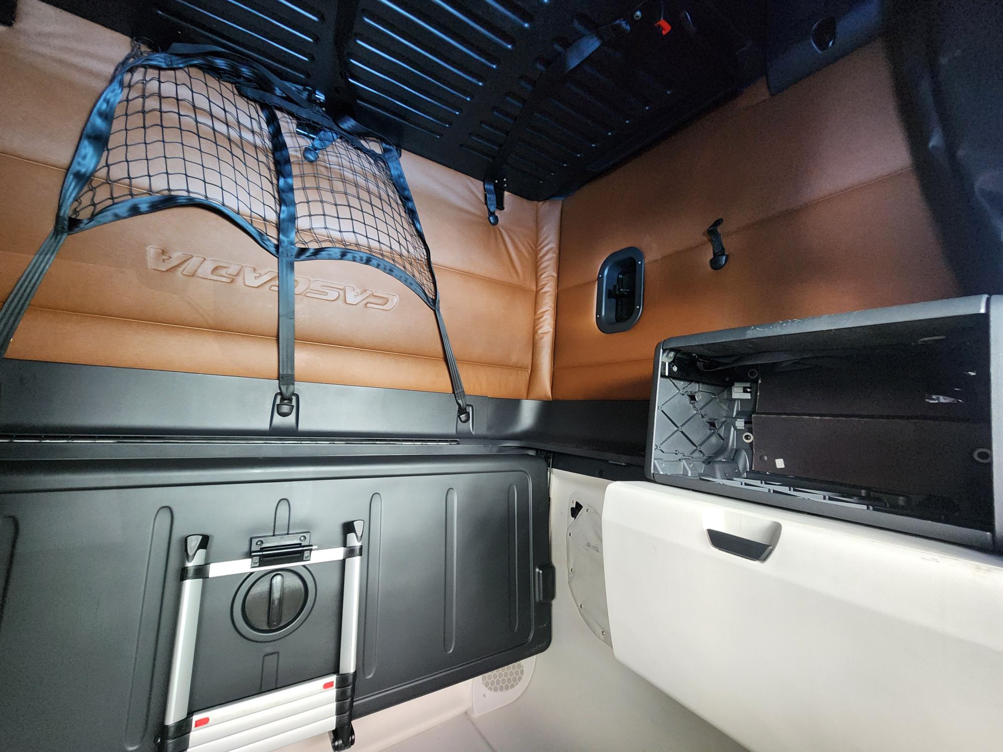 2020 FREIGHTLINER CASCADIA 126SLP - image 16