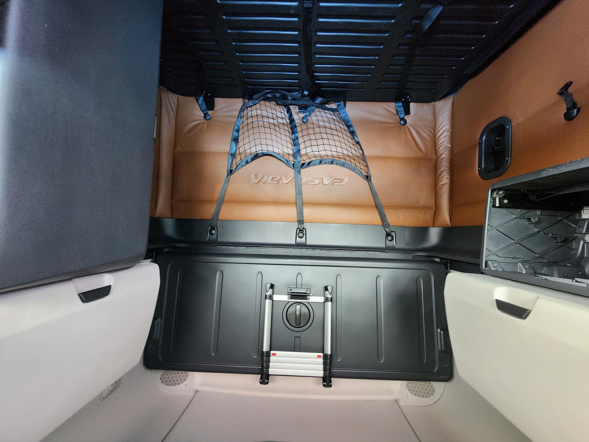 2020 FREIGHTLINER CASCADIA 126SLP - image 17