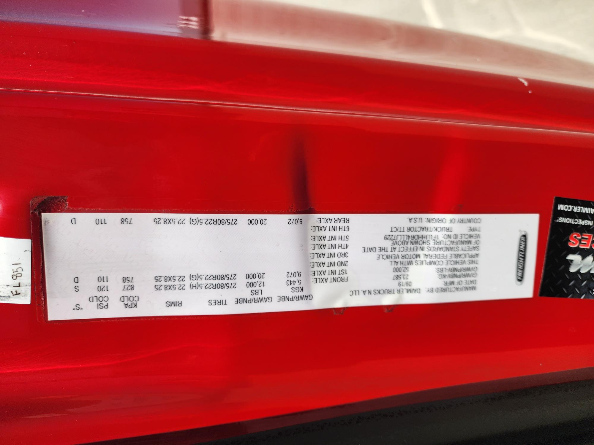 2020 FREIGHTLINER CASCADIA 126SLP - image 20