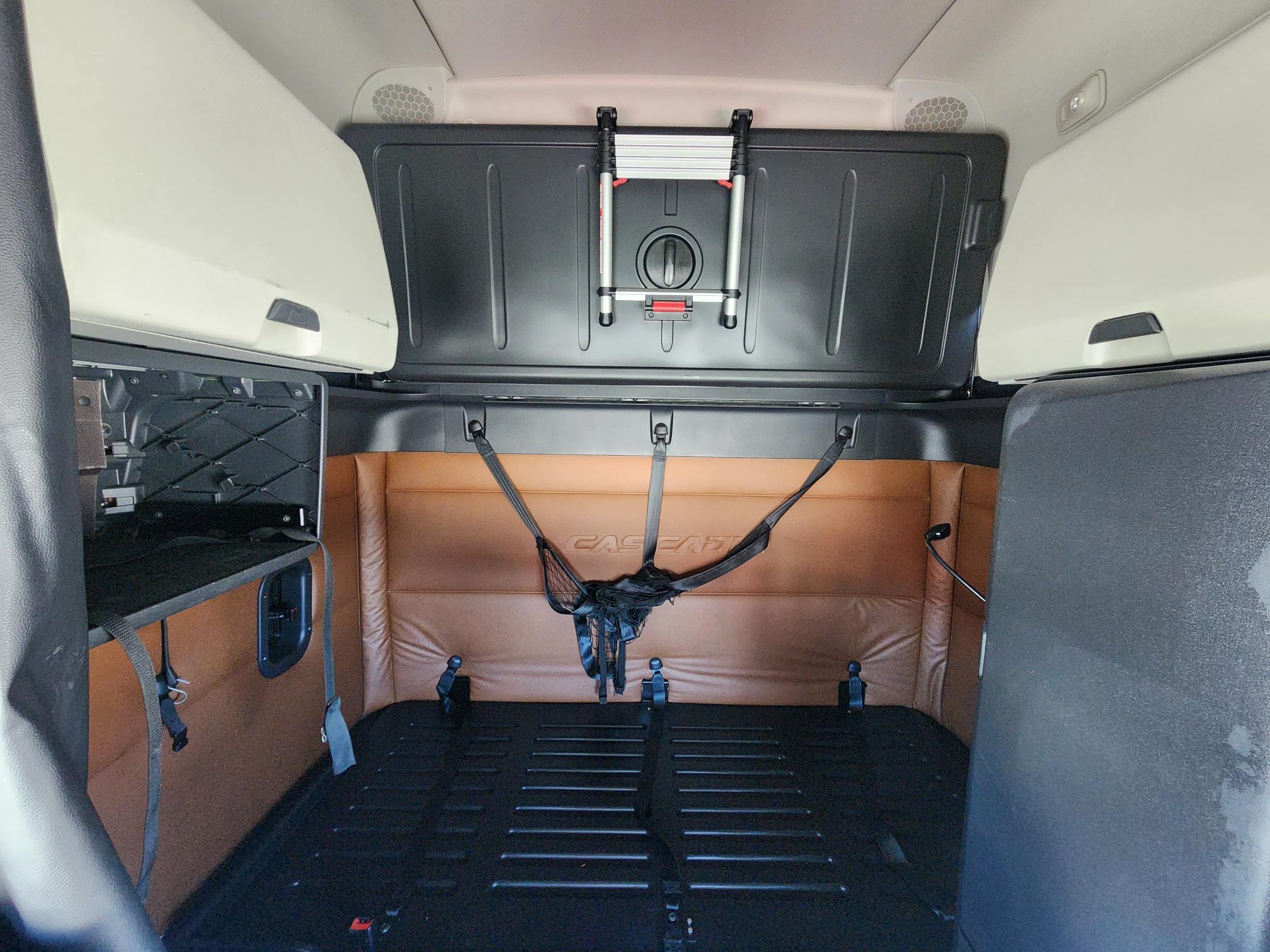 2020 FREIGHTLINER CASCADIA 126SLP - image 17