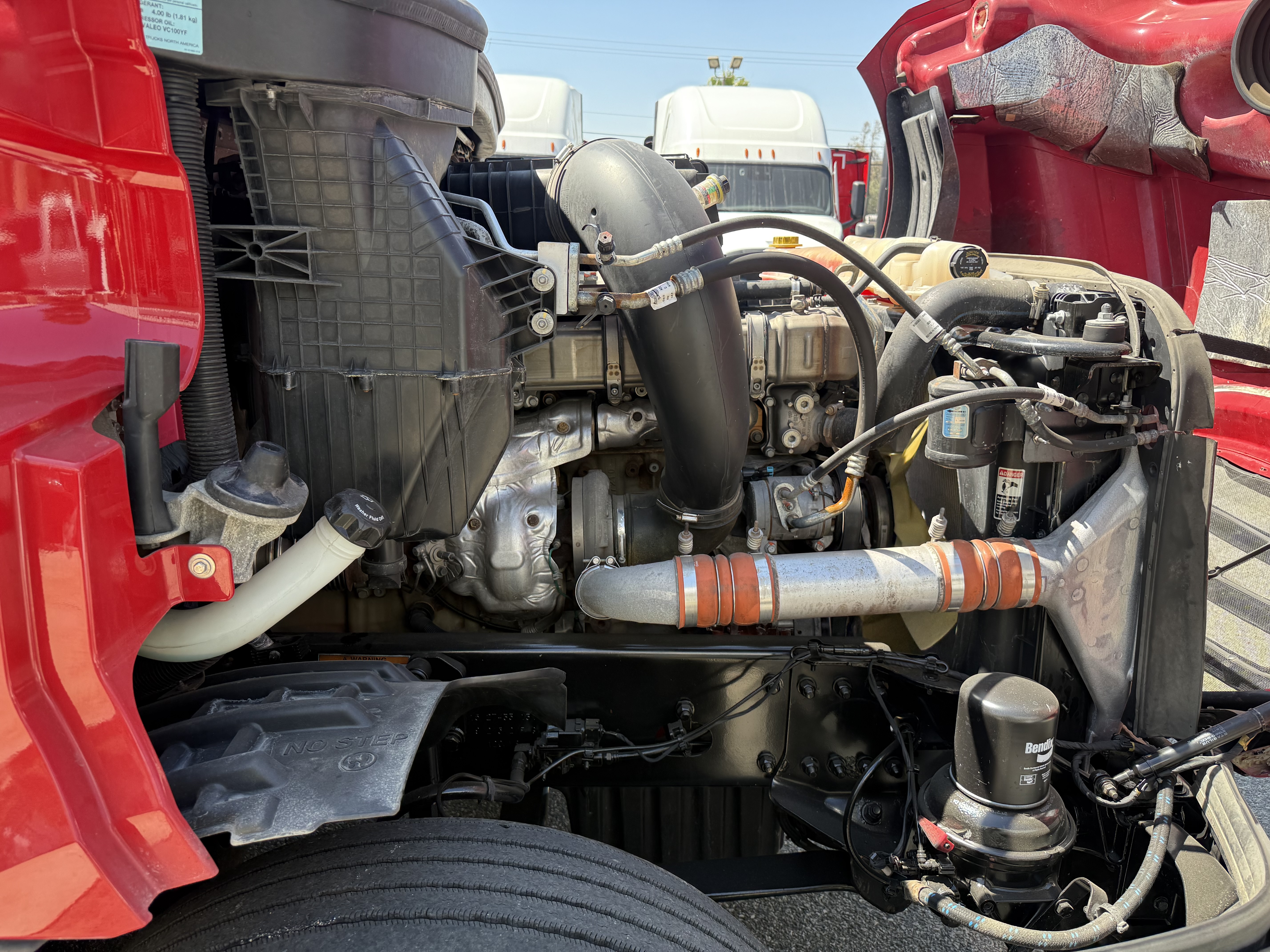 2020 FREIGHTLINER CASCADIA 126SLP - image 8