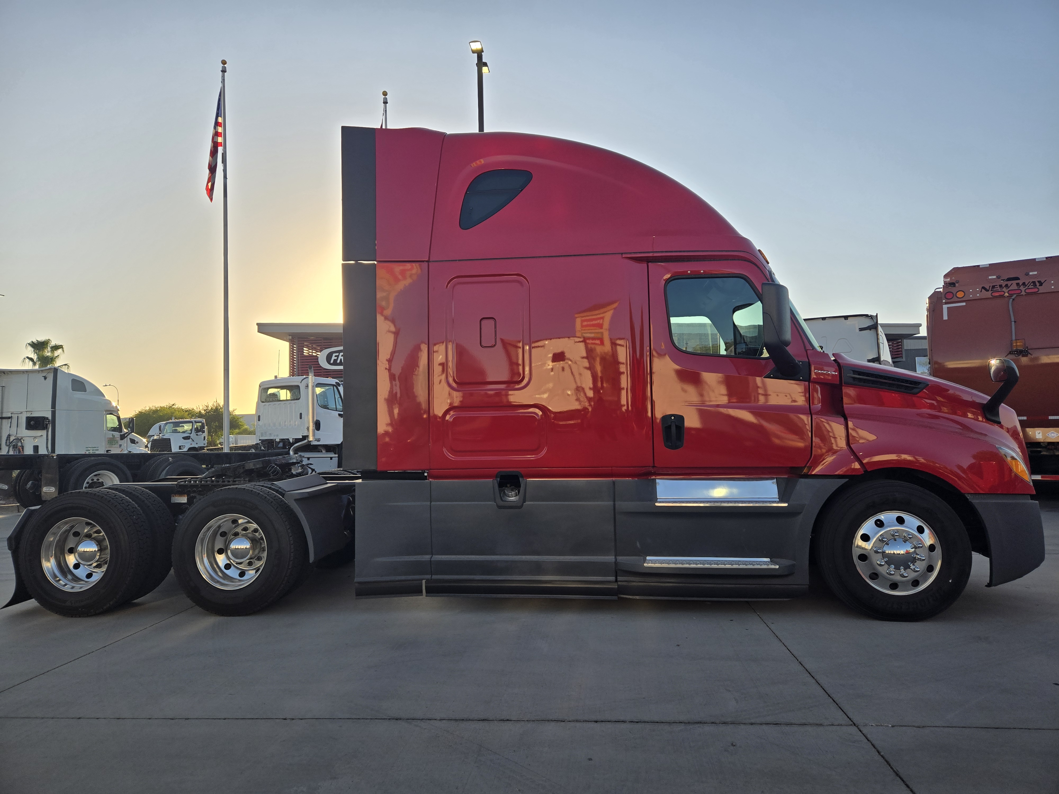 2020 FREIGHTLINER CASCADIA 126SLP - image 7
