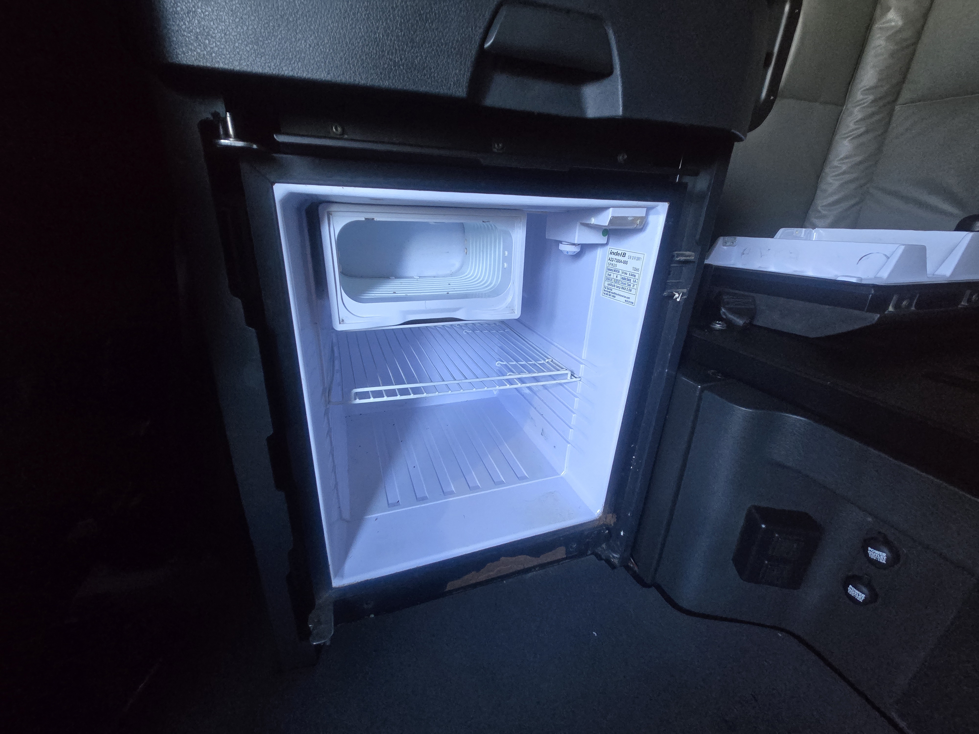 2020 FREIGHTLINER CASCADIA 126SLP - image 19