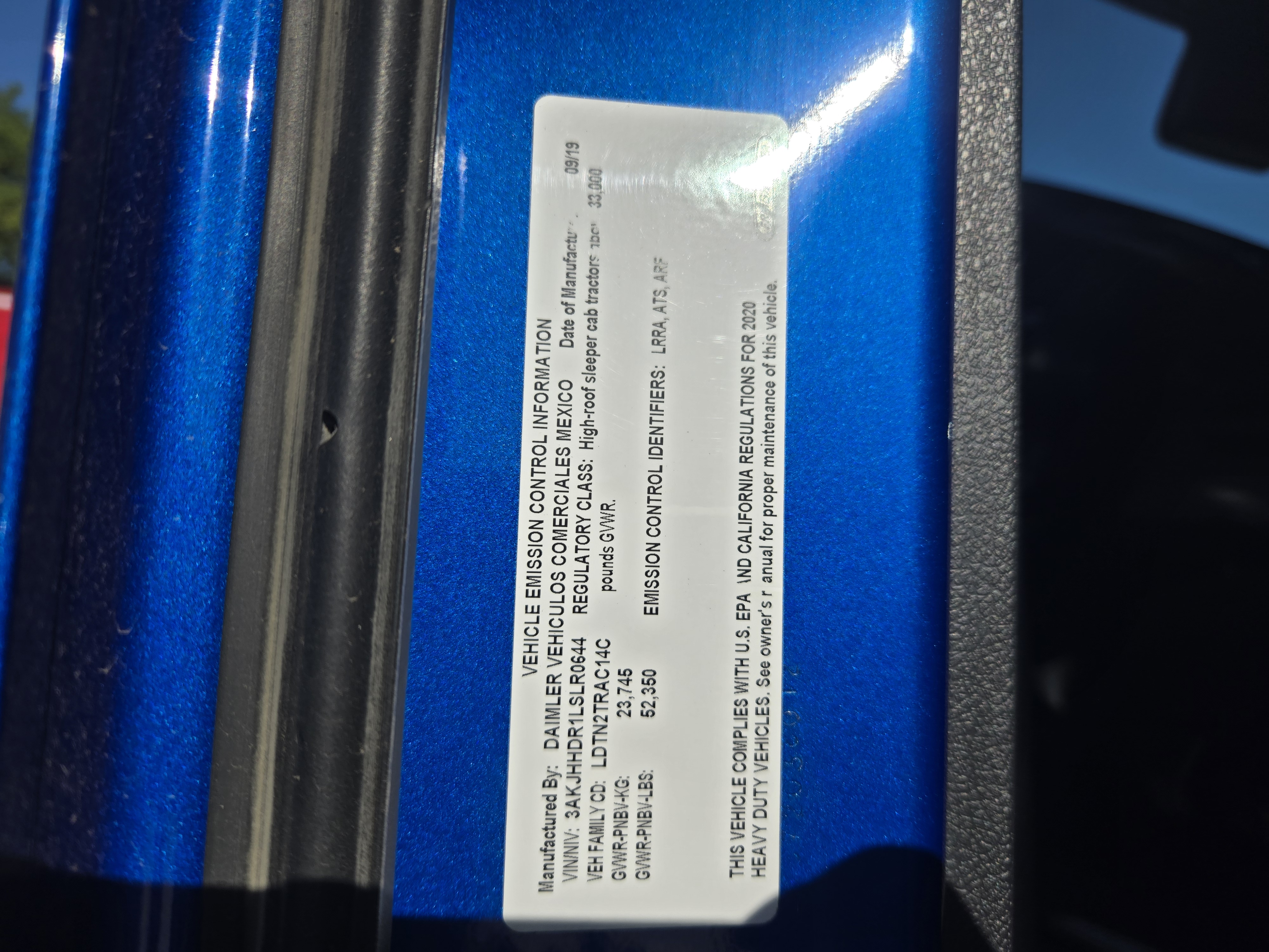 2020 FREIGHTLINER CASCADIA 126SLP - image 18