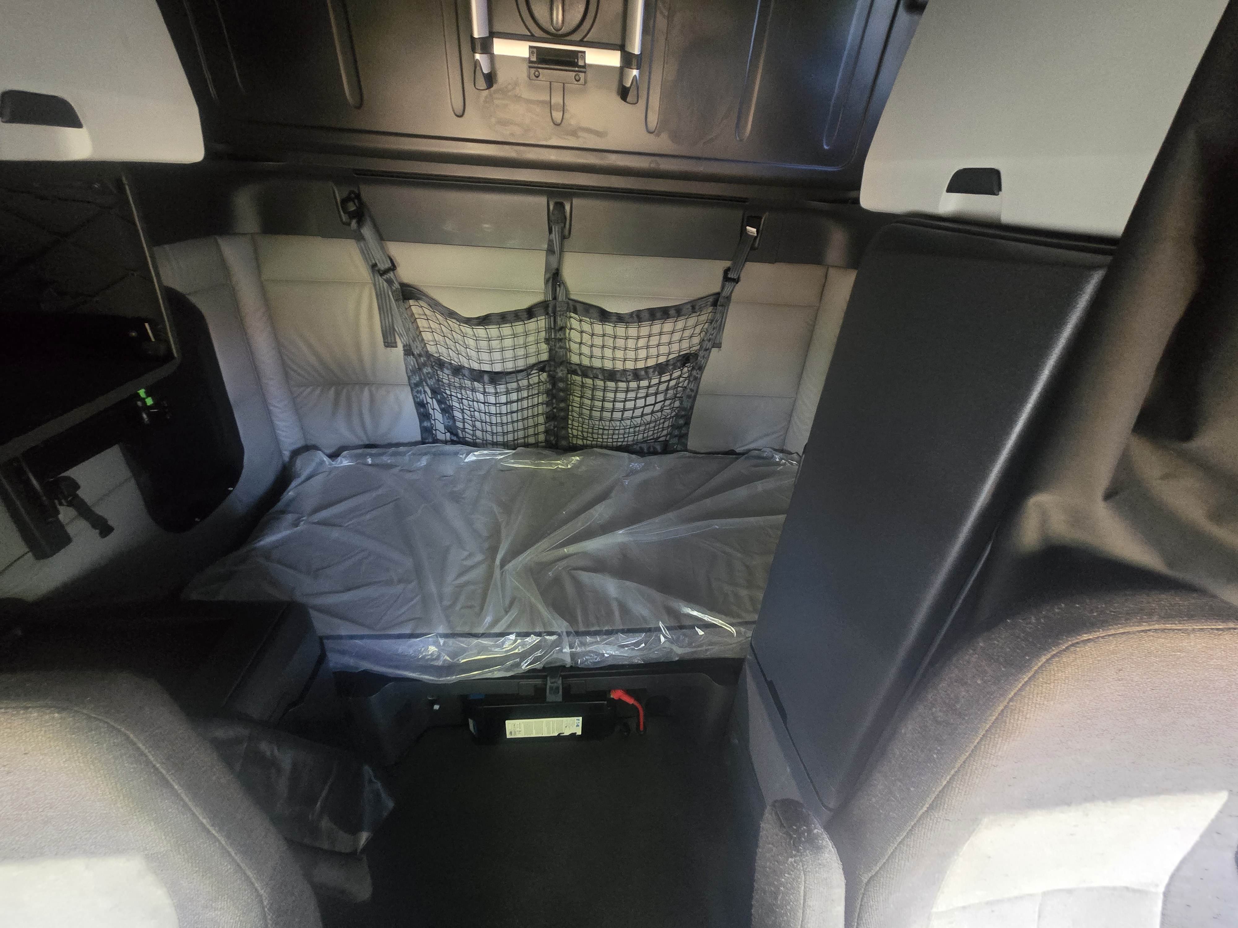 2020 FREIGHTLINER CASCADIA 126SLP - image 13