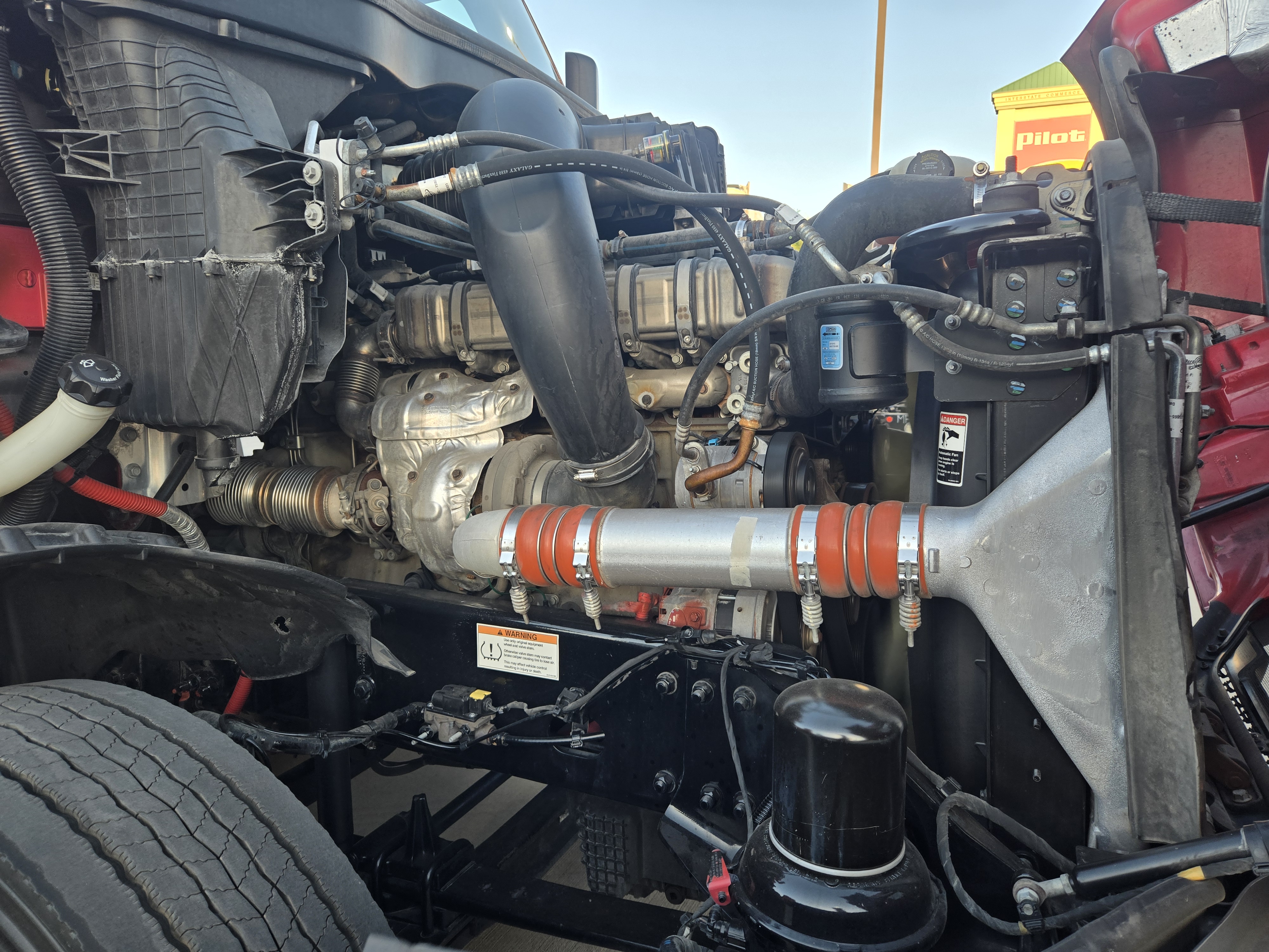 2021 FREIGHTLINER CASCADIA 126SLP - image 10