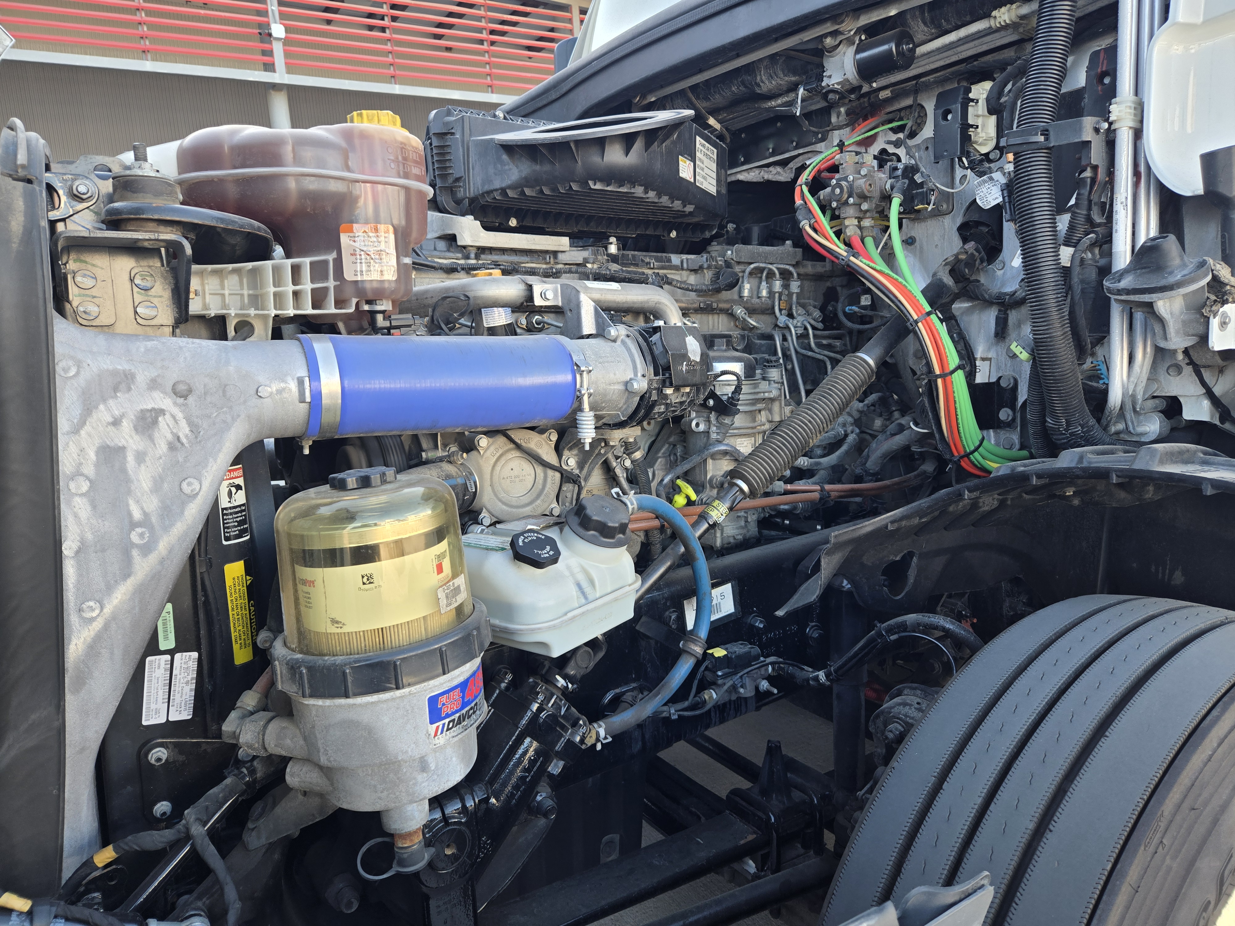 2020 FREIGHTLINER CASCADIA 126SLP - image 15