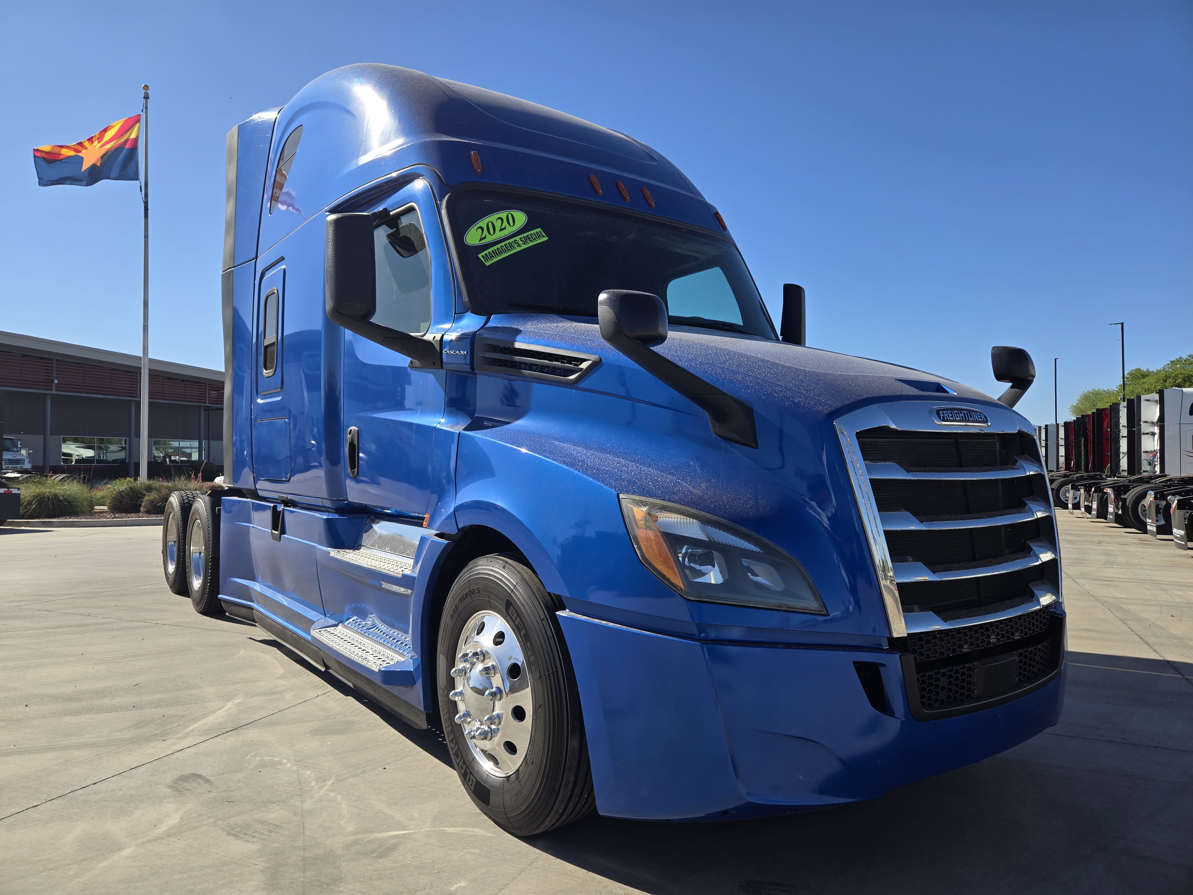 2020 FREIGHTLINER CASCADIA 126SLP - image 8
