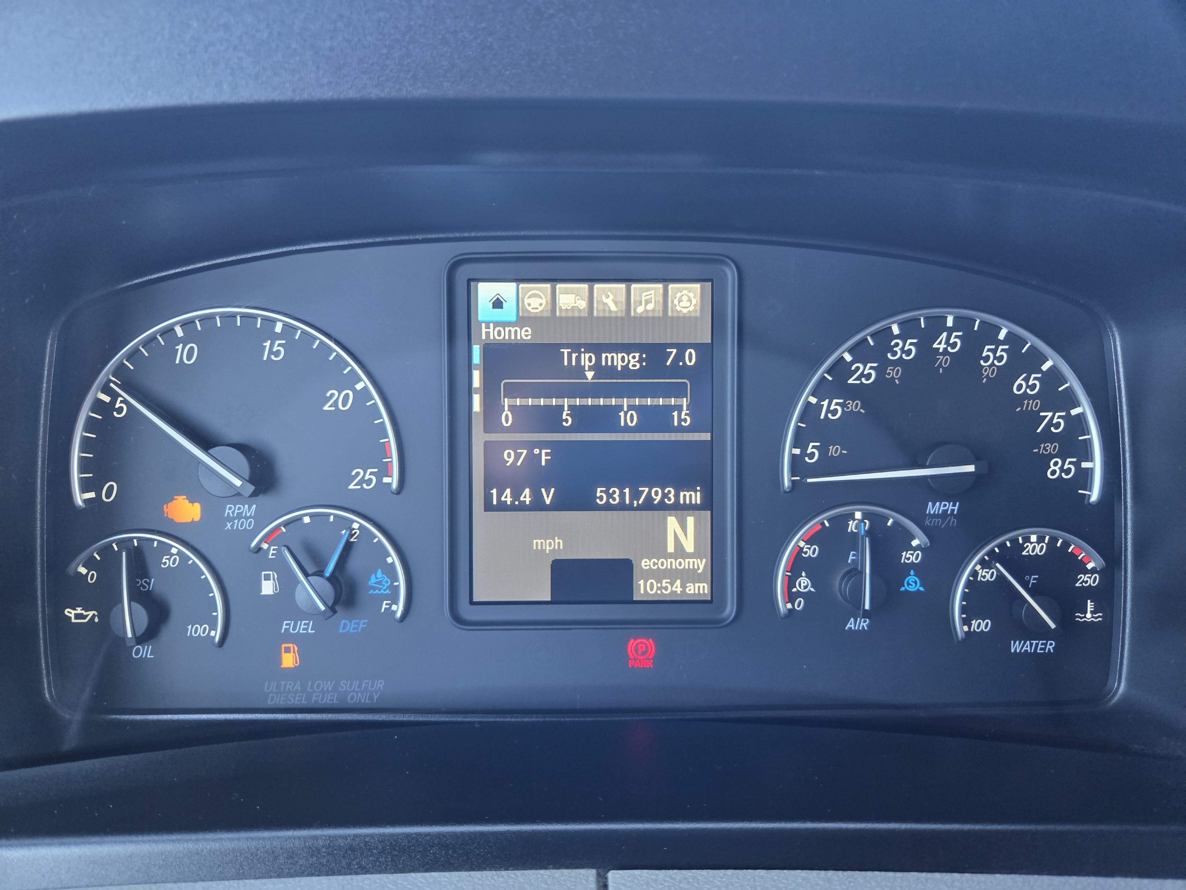 2020 FREIGHTLINER CASCADIA 126SLP - image 11