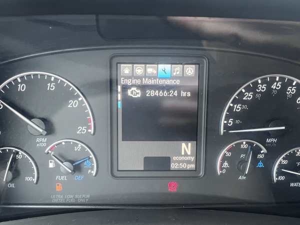 FREIGHTLINER CASCADIA 126SLP 2020