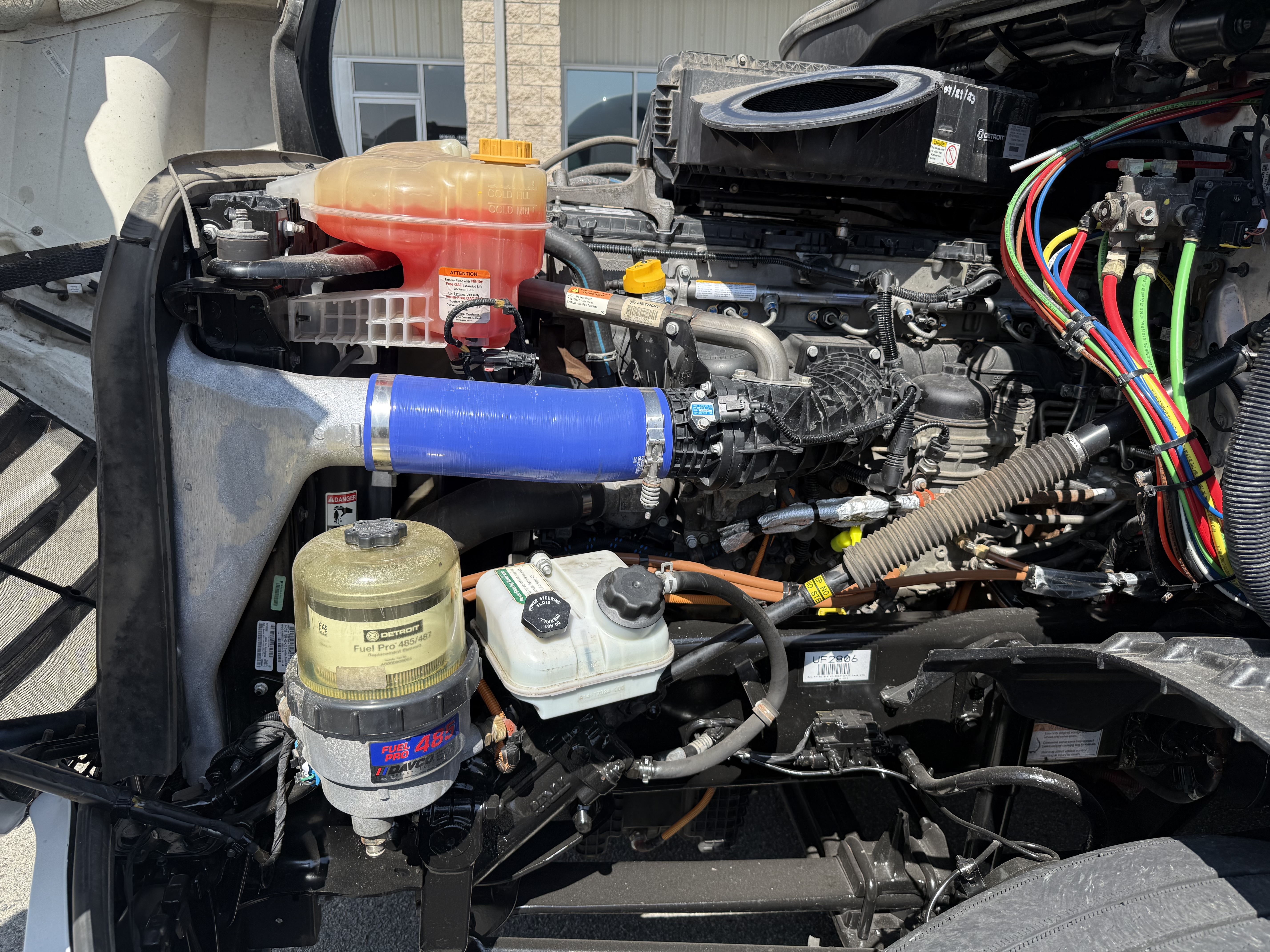 2023 FREIGHTLINER CASCADIA 126SLP - image 10