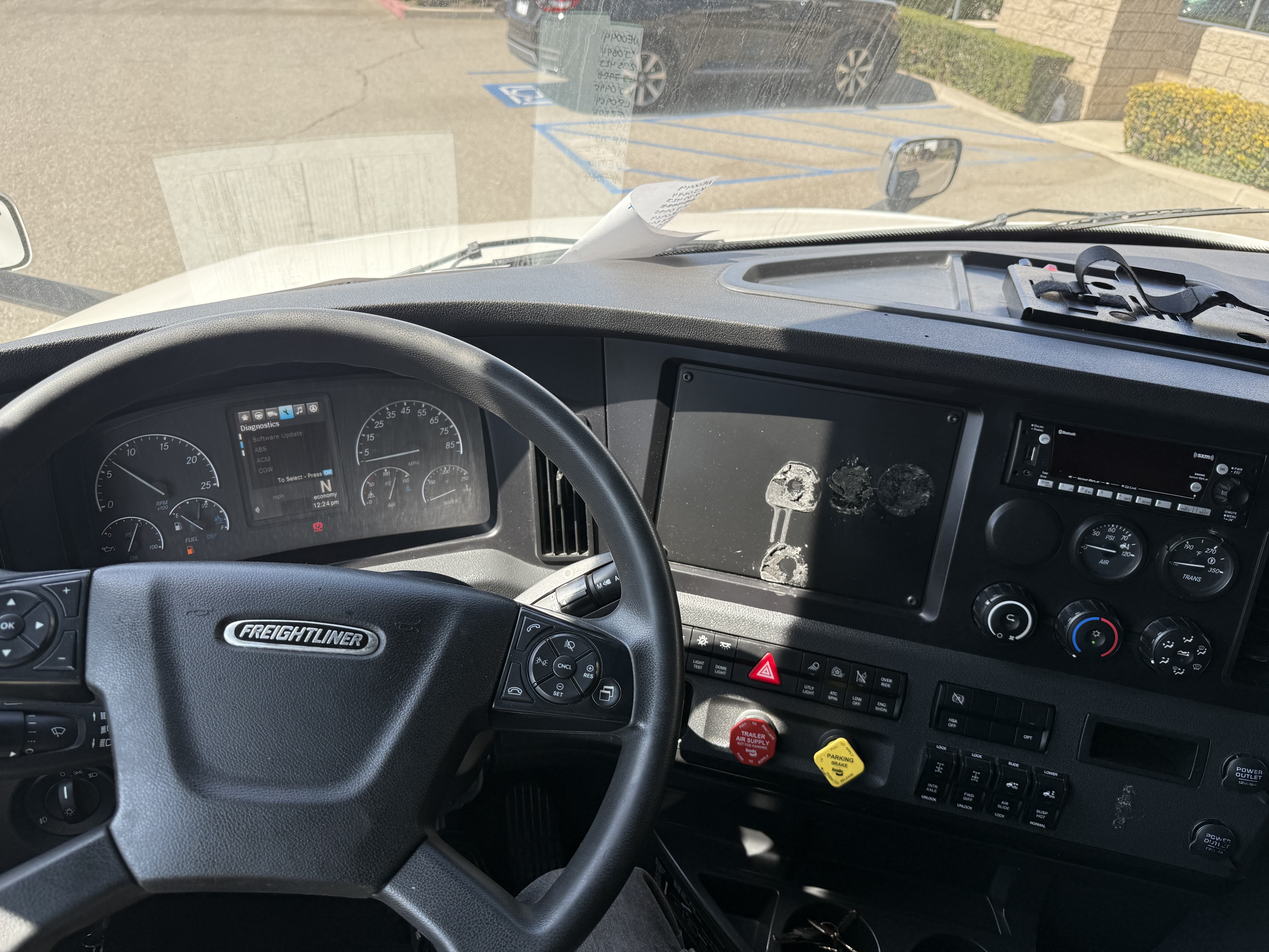 2023 FREIGHTLINER CASCADIA 126SLP - image 14