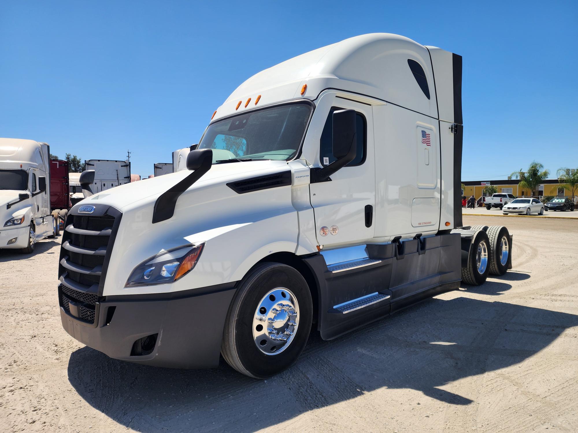 2022 FREIGHTLINER CASCADIA 126SLP - image 1