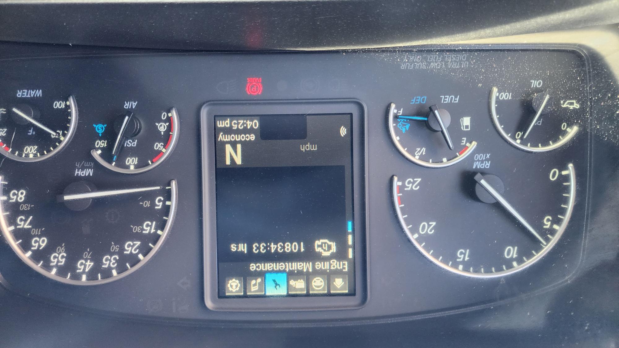 2022 FREIGHTLINER CASCADIA 126SLP - image 17