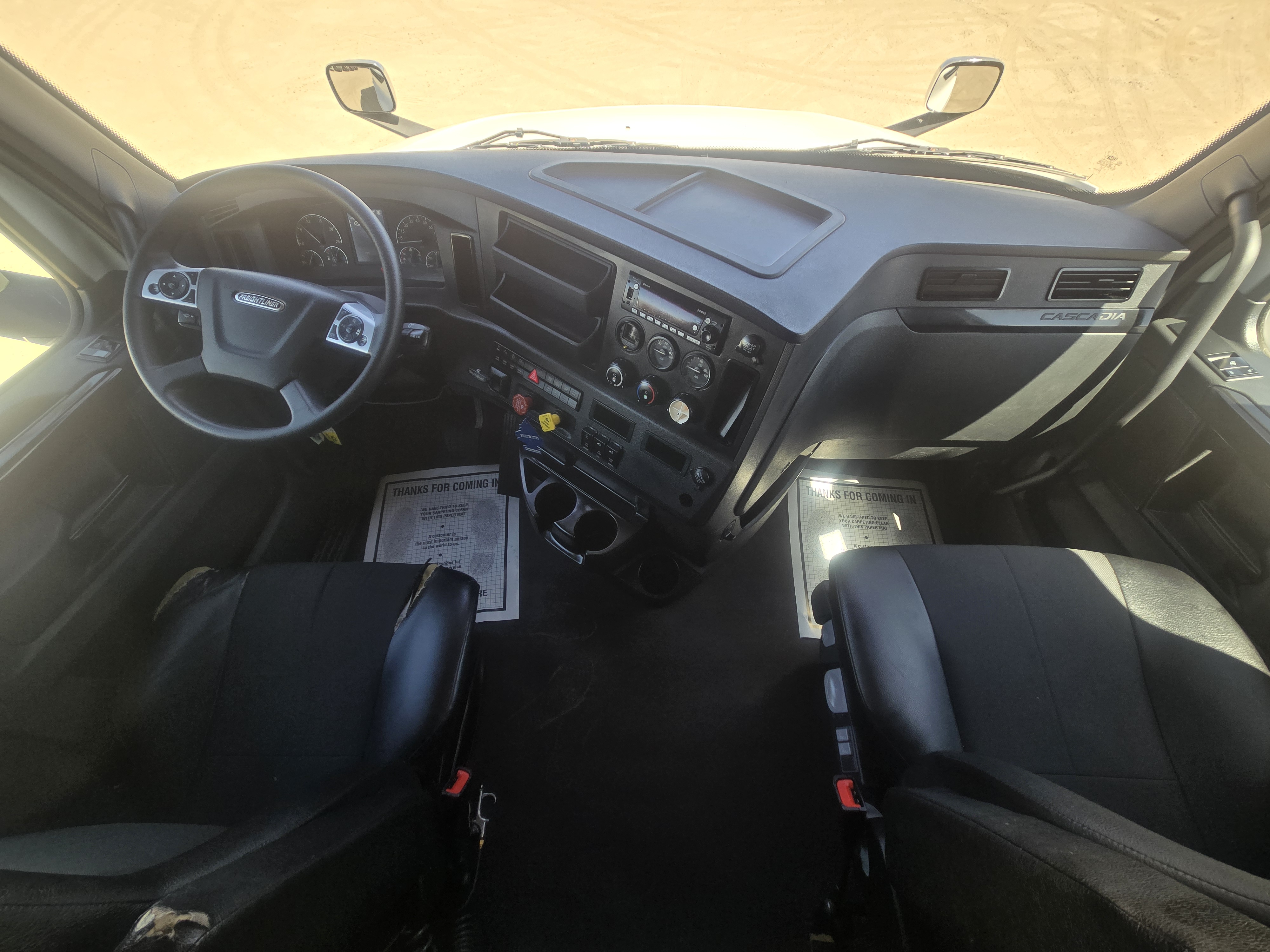 2023 FREIGHTLINER CASCADIA 126SLP - image 16