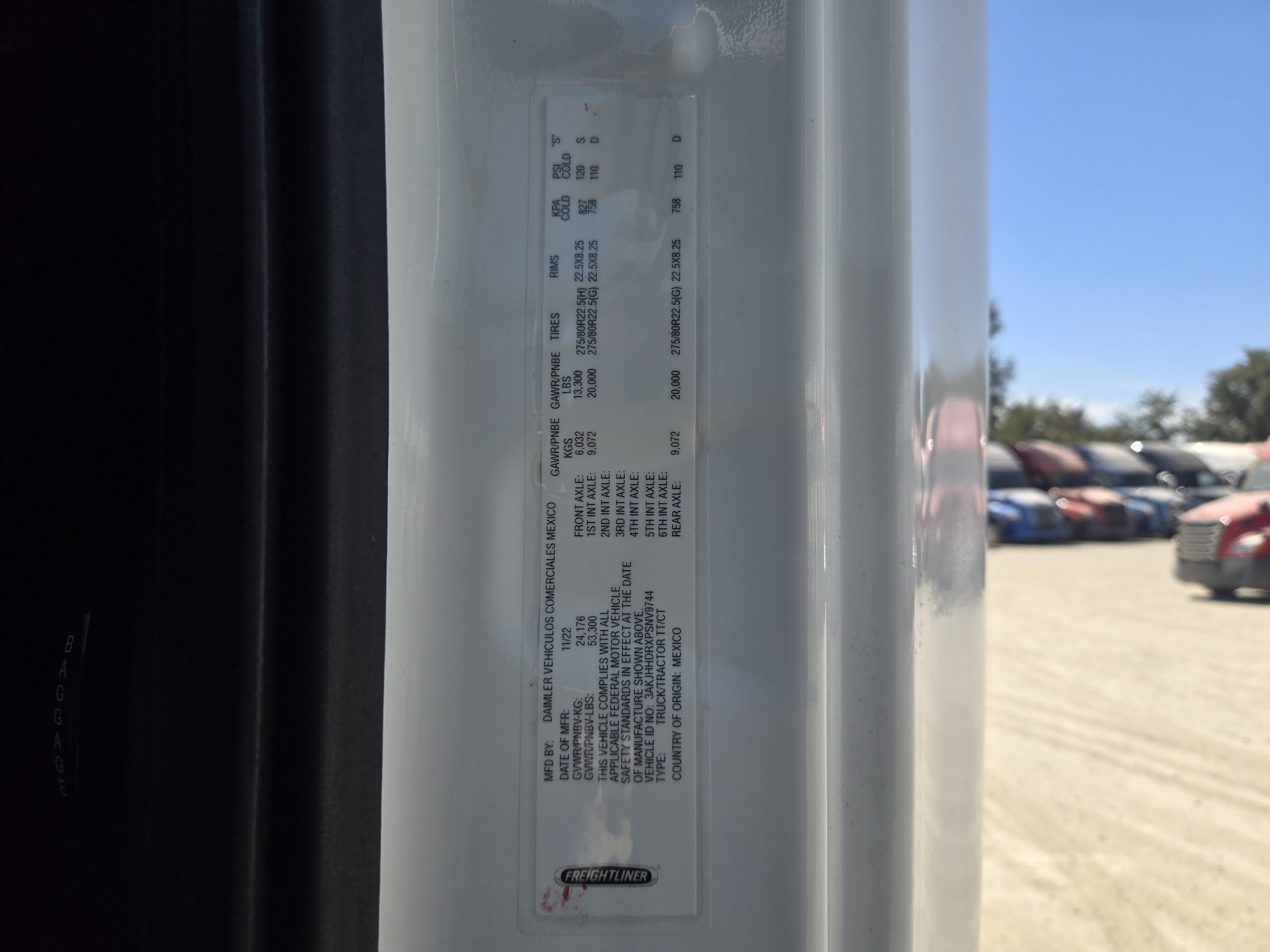 2023 FREIGHTLINER CASCADIA 126SLP - image 20