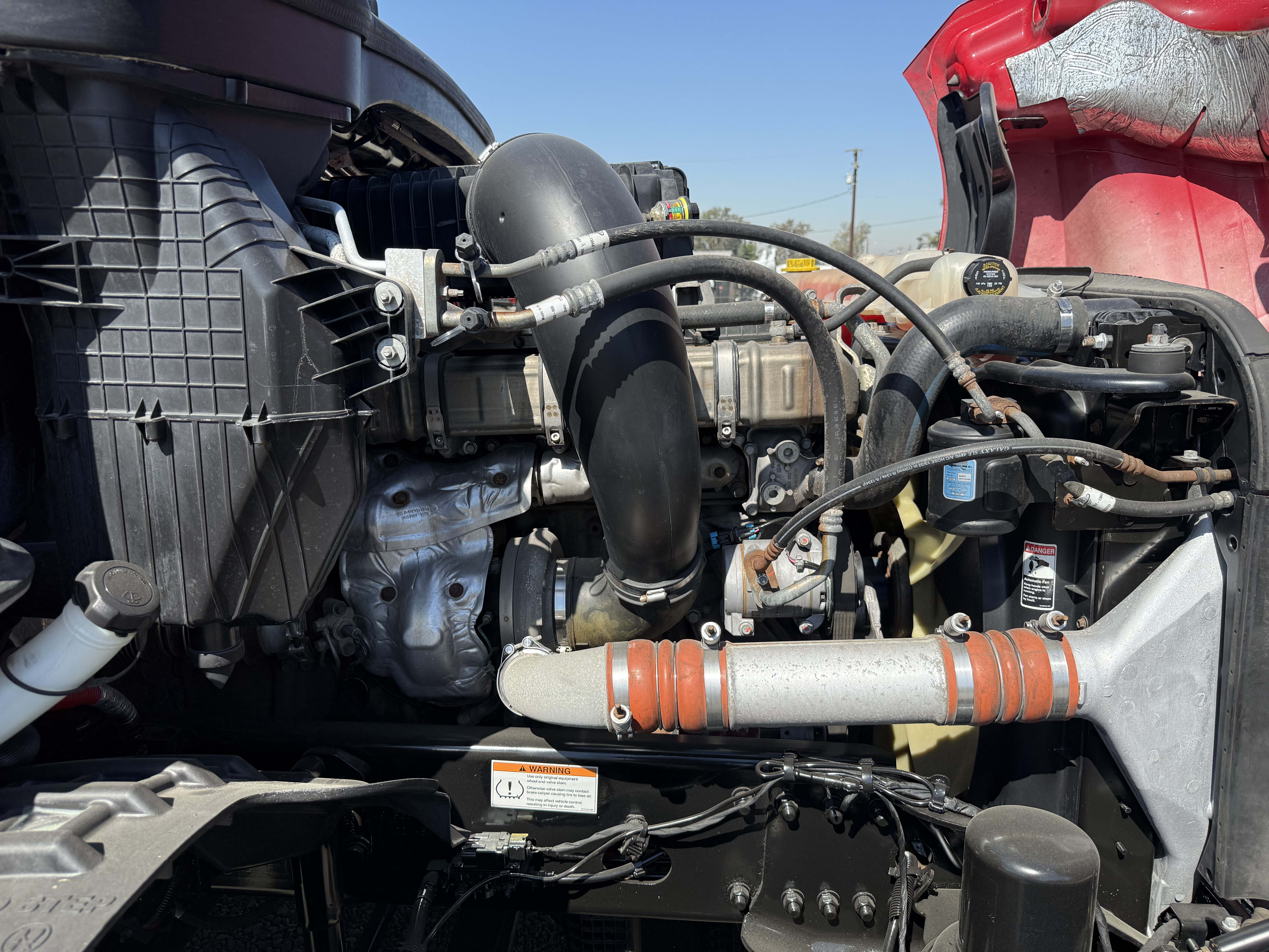 2020 FREIGHTLINER CASCADIA 126SLP - image 10