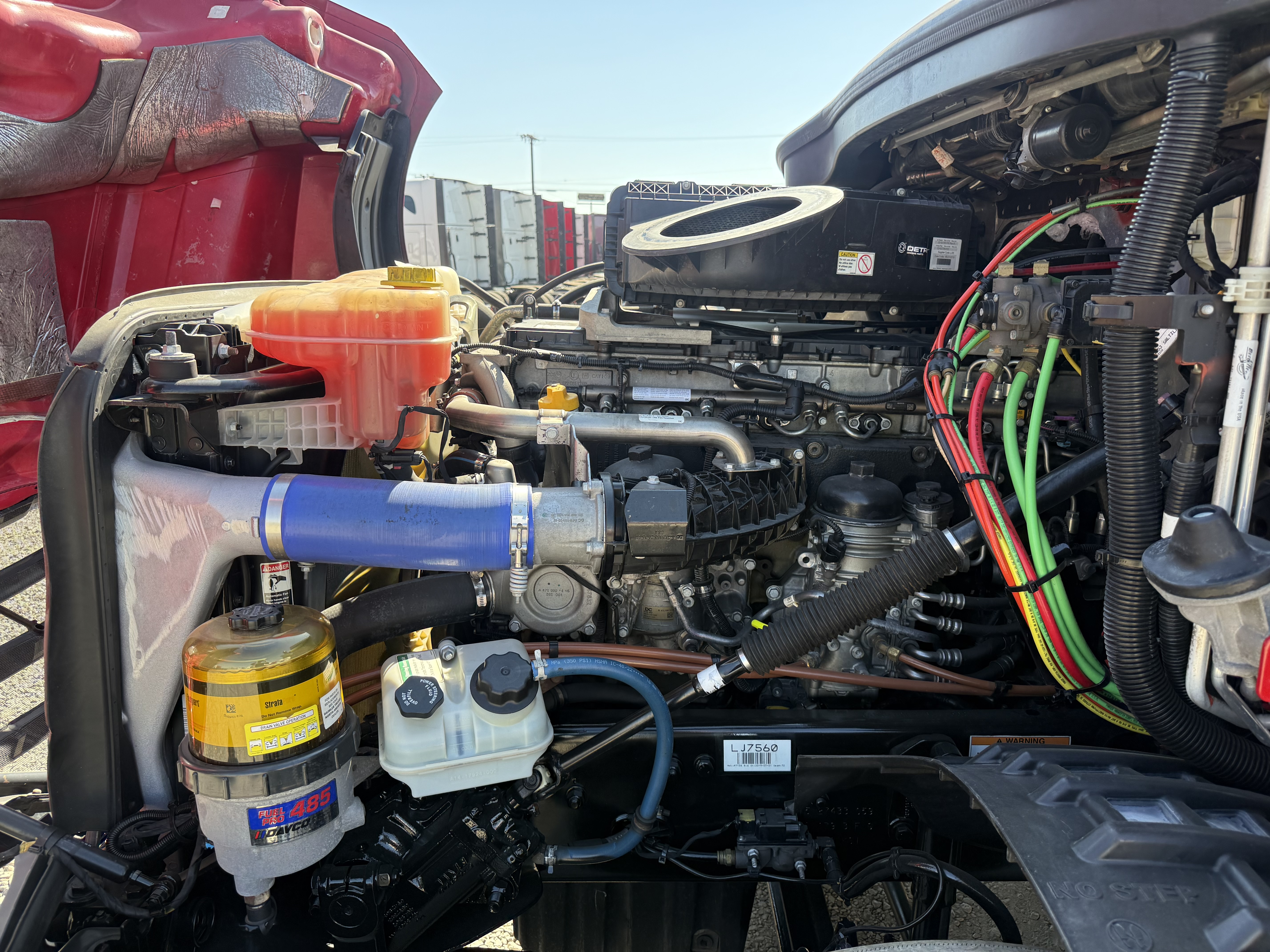 2020 FREIGHTLINER CASCADIA 126SLP - image 10