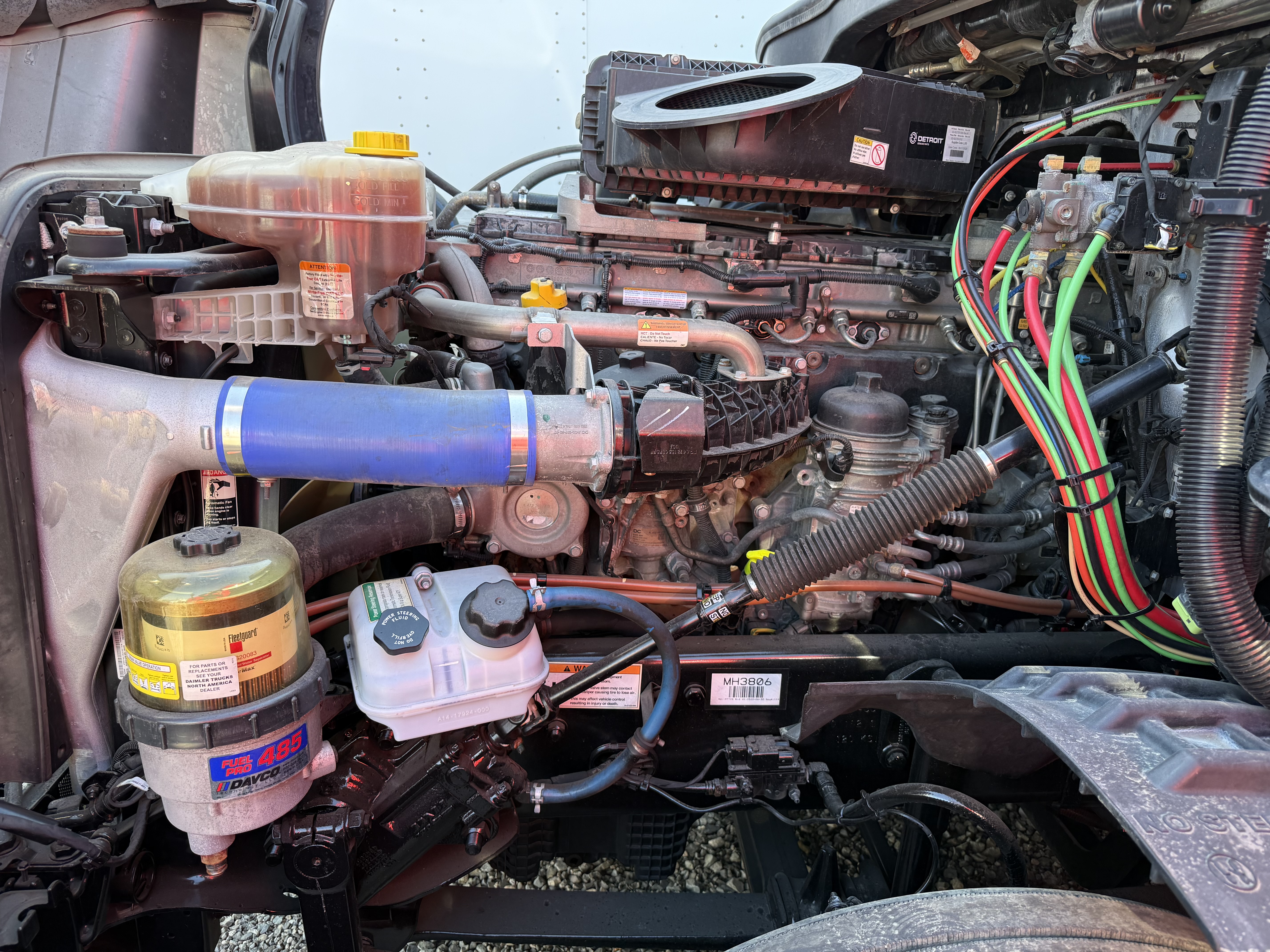 2021 FREIGHTLINER CASCADIA 126SLP - image 8