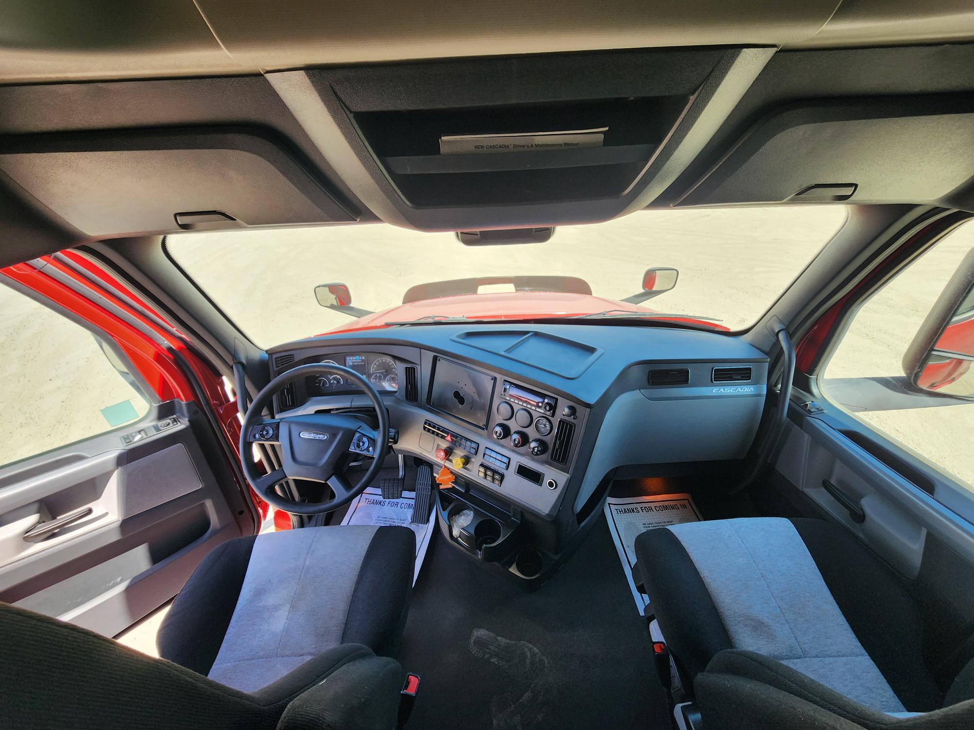 2022 FREIGHTLINER CASCADIA 126SLP - image 20