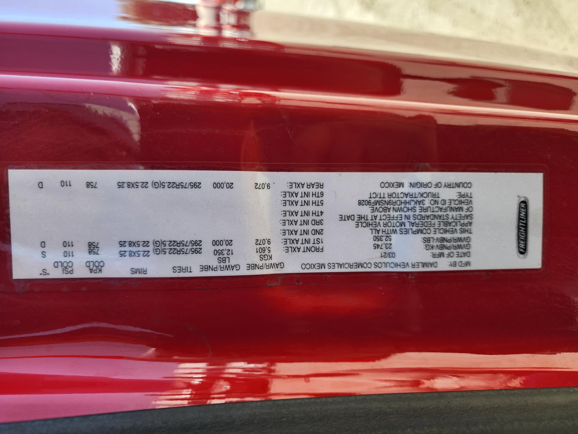 2022 FREIGHTLINER CASCADIA 126SLP - image 24