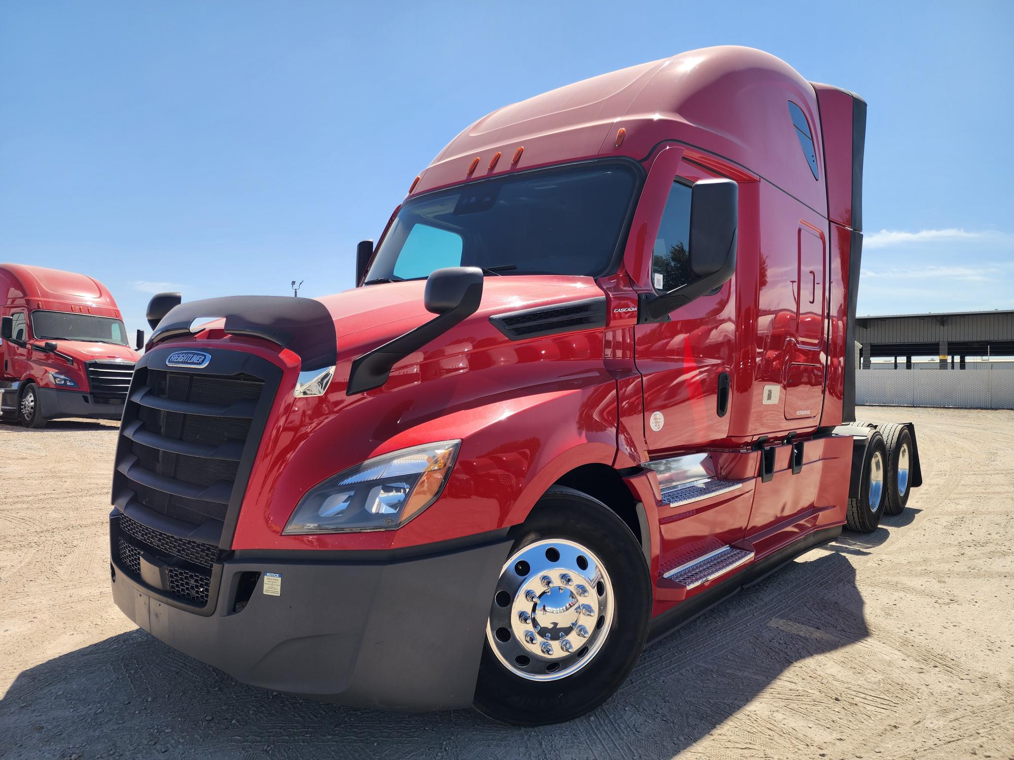 2022 FREIGHTLINER CASCADIA 126SLP - image 1