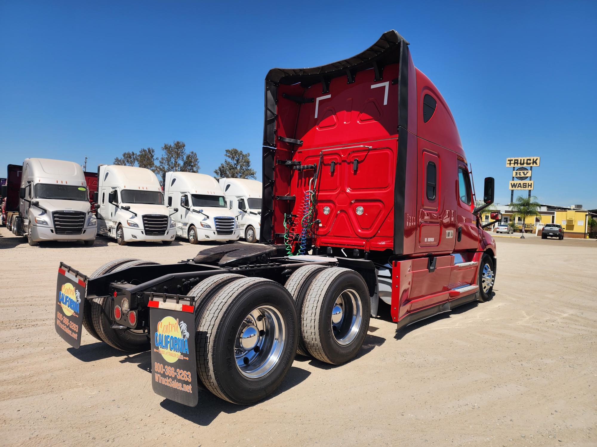2022 FREIGHTLINER CASCADIA 126SLP - image 6