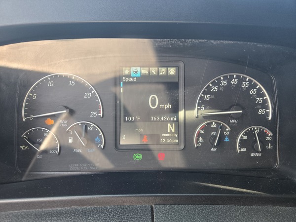 FREIGHTLINER CASCADIA 126SLP 2023