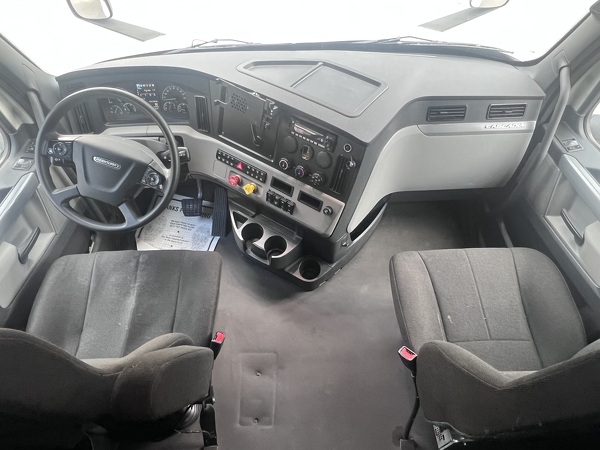 FREIGHTLINER CASCADIA 116SLP 2022