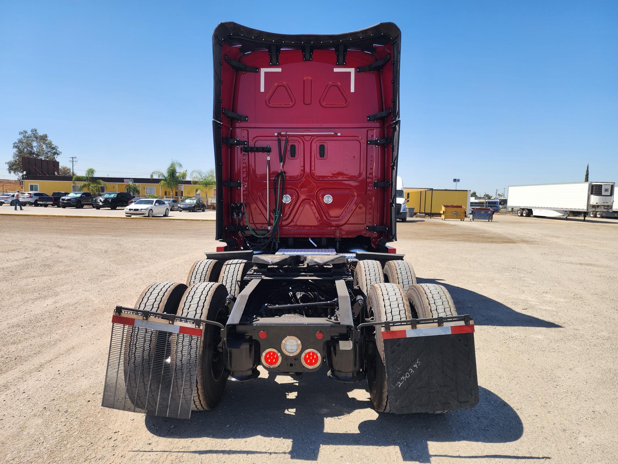 2023 FREIGHTLINER CASCADIA 126SLP - image 5