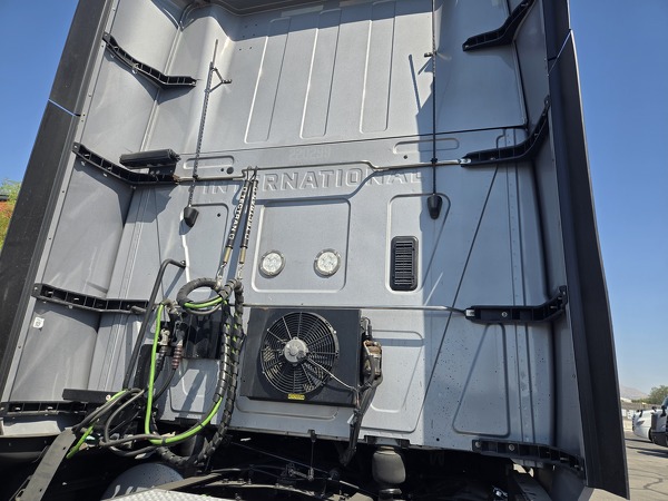 INTERNATIONAL LT625 2022