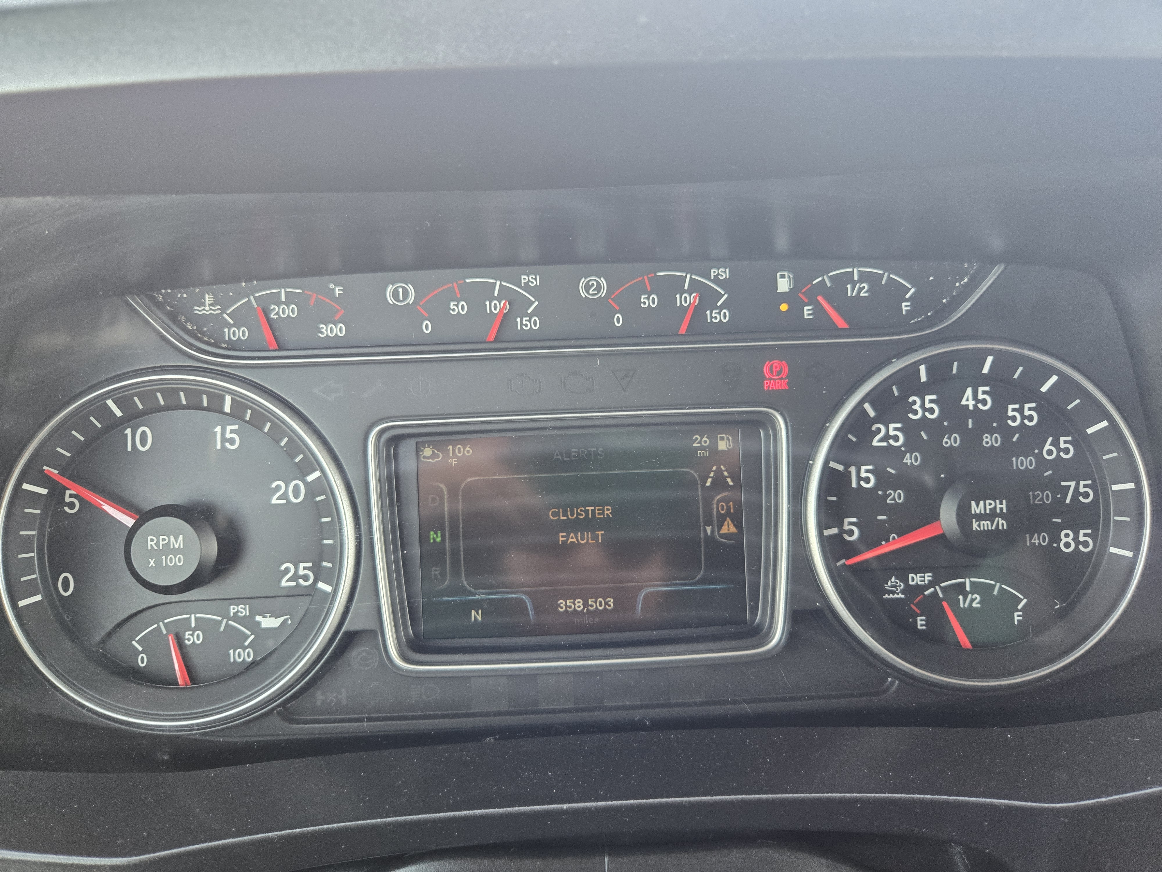 2022 INTERNATIONAL LT625 - image 14