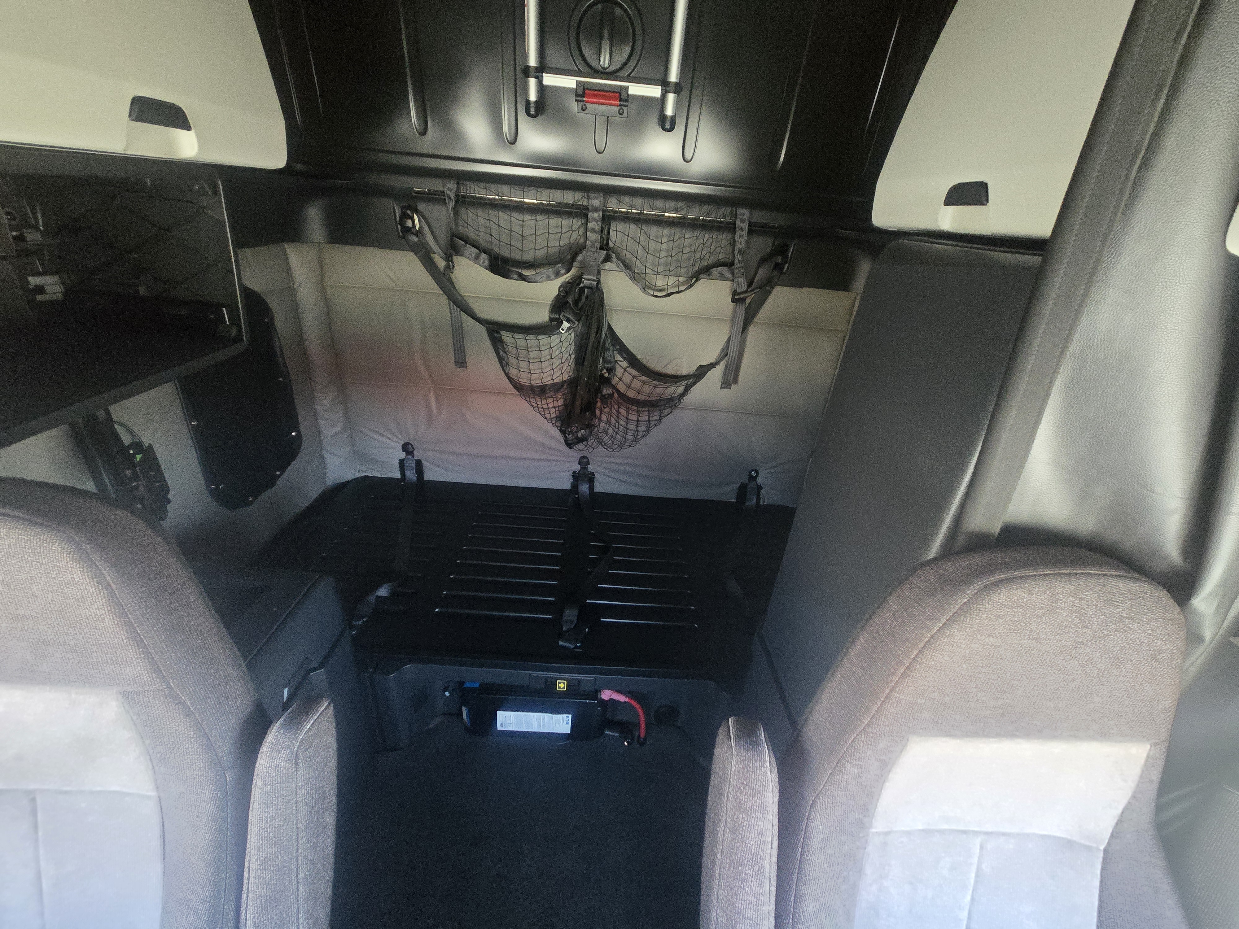 2021 FREIGHTLINER CASCADIA 126SLP - image 16