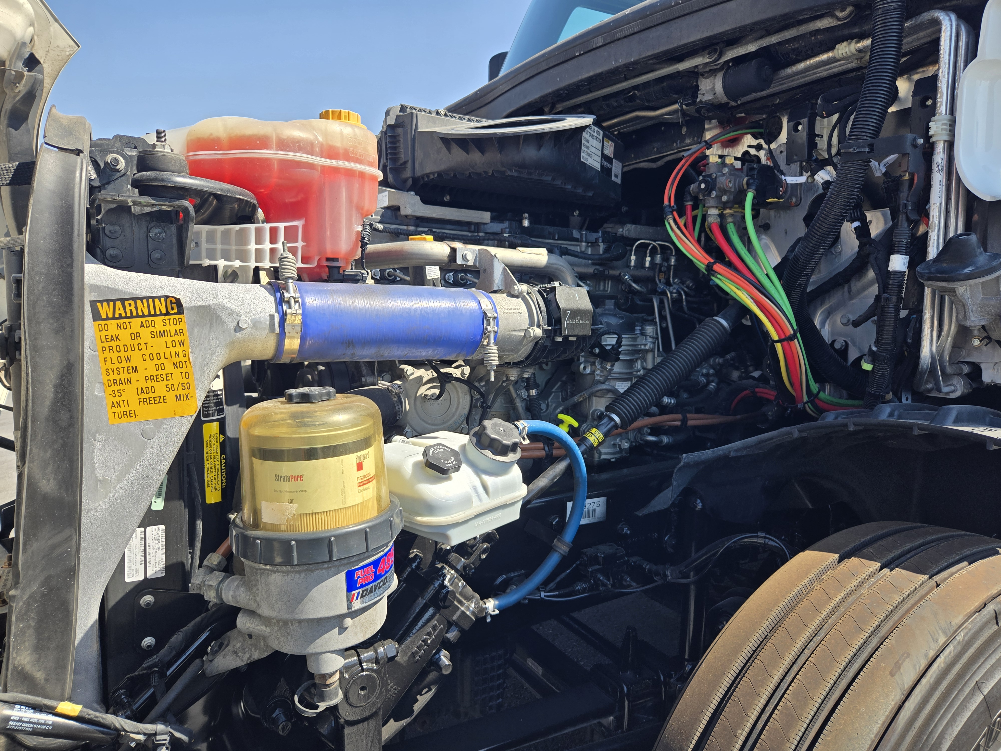 2021 FREIGHTLINER CASCADIA 126SLP - image 10