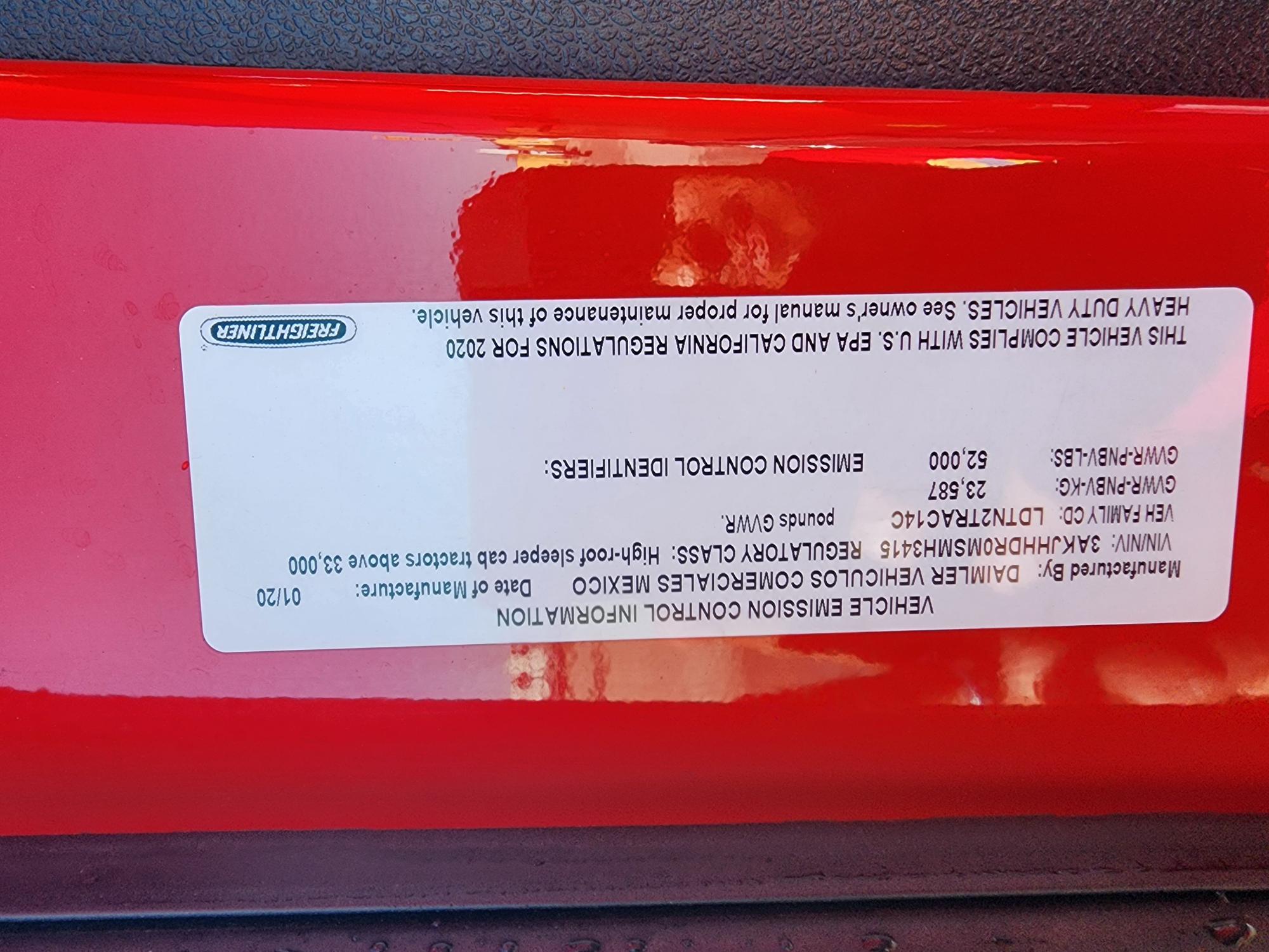 2021 FREIGHTLINER CASCADIA 126SLP - image 23