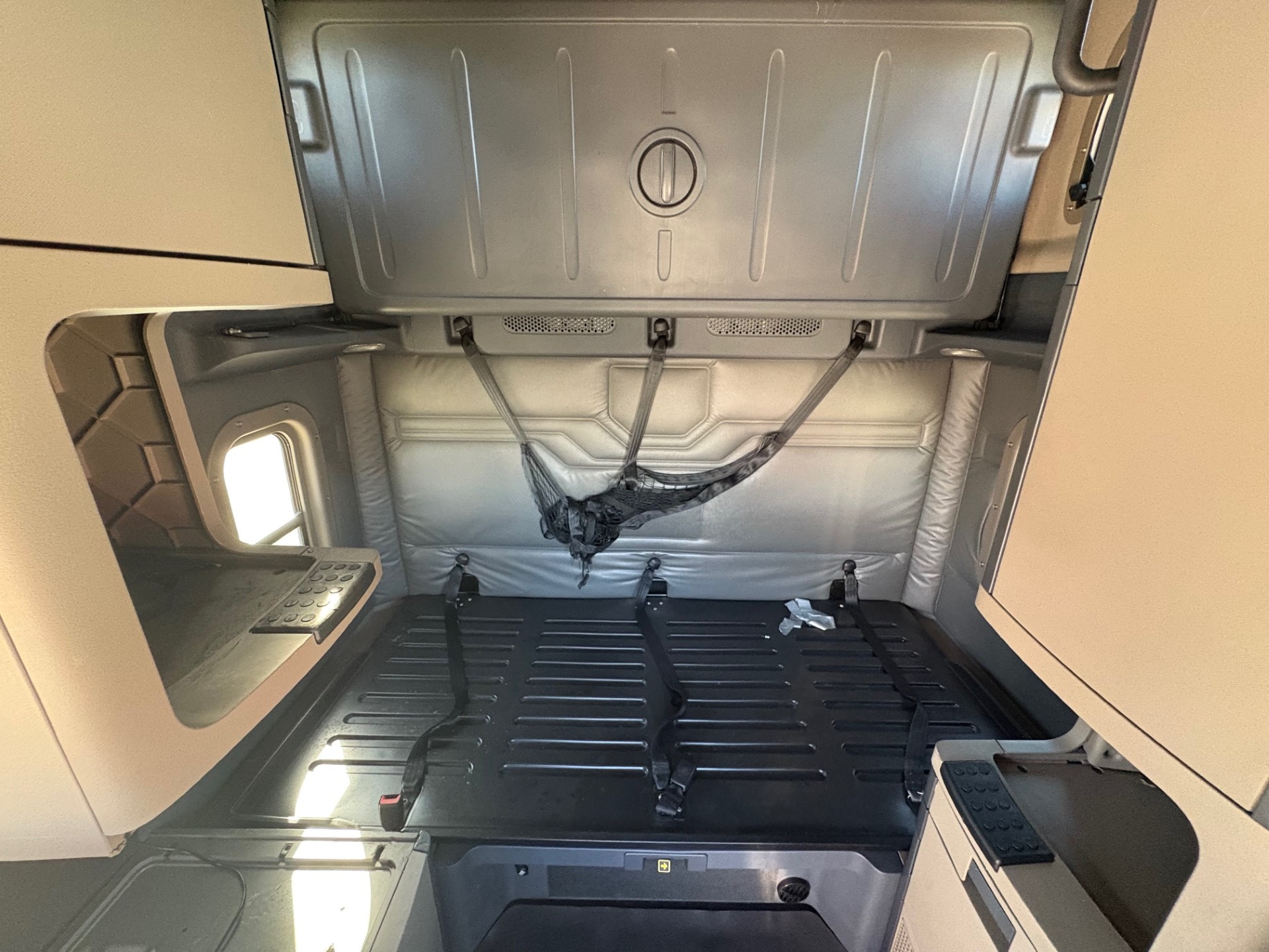 2018 FREIGHTLINER CASCADIA 125SLP - image 15