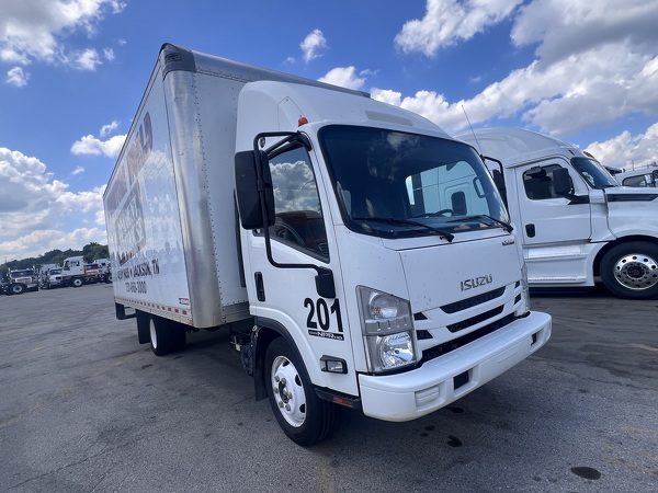 ISUZU NPR 2018
