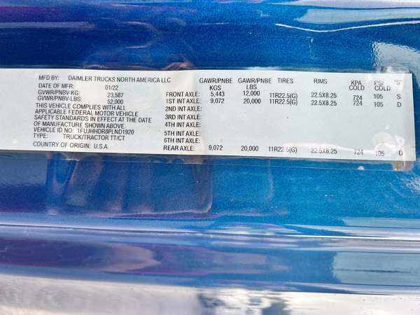 FREIGHTLINER CASCADIA 126SLP 2023
