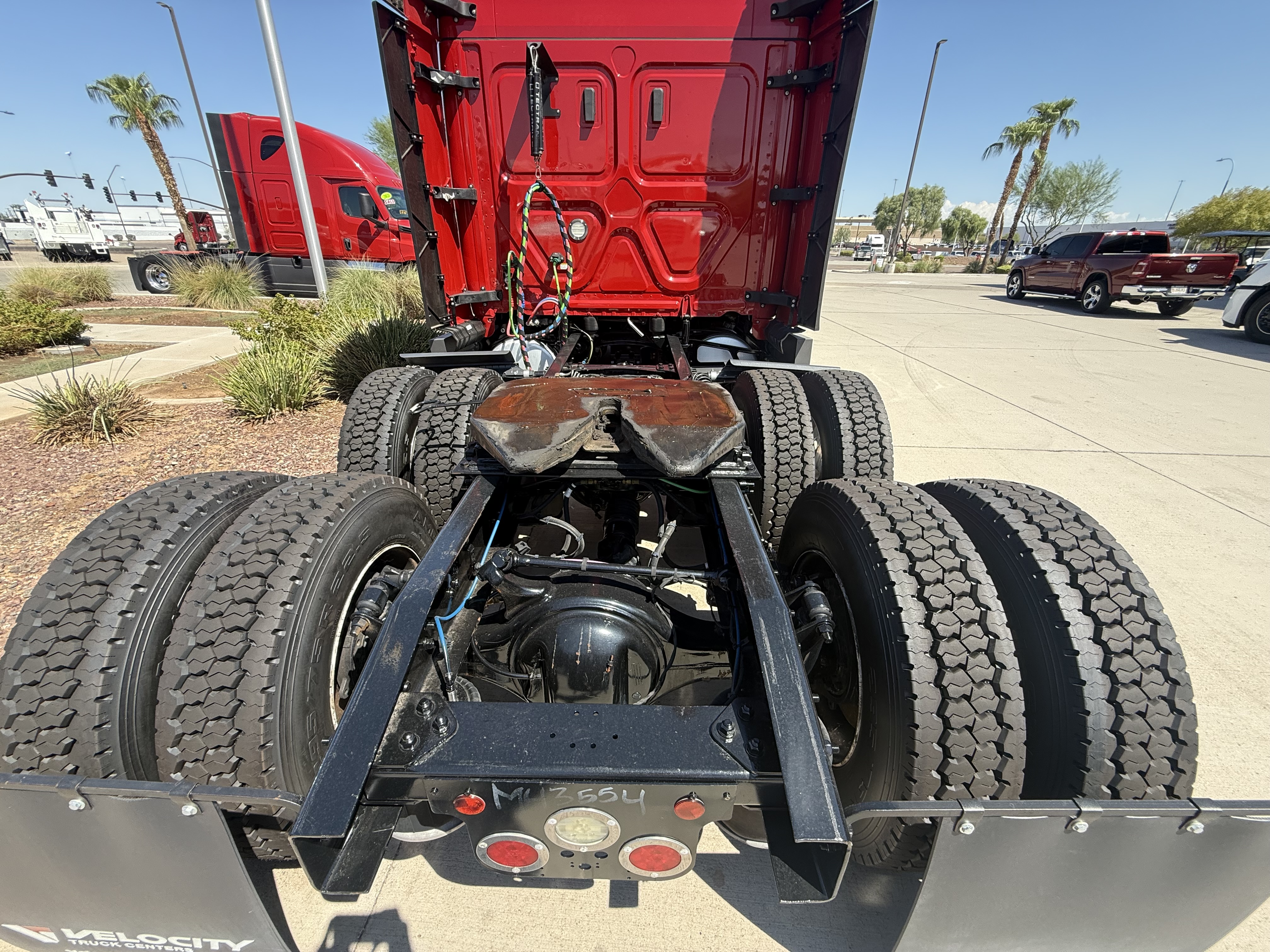 2021 FREIGHTLINER CASCADIA 126SLP - image 6