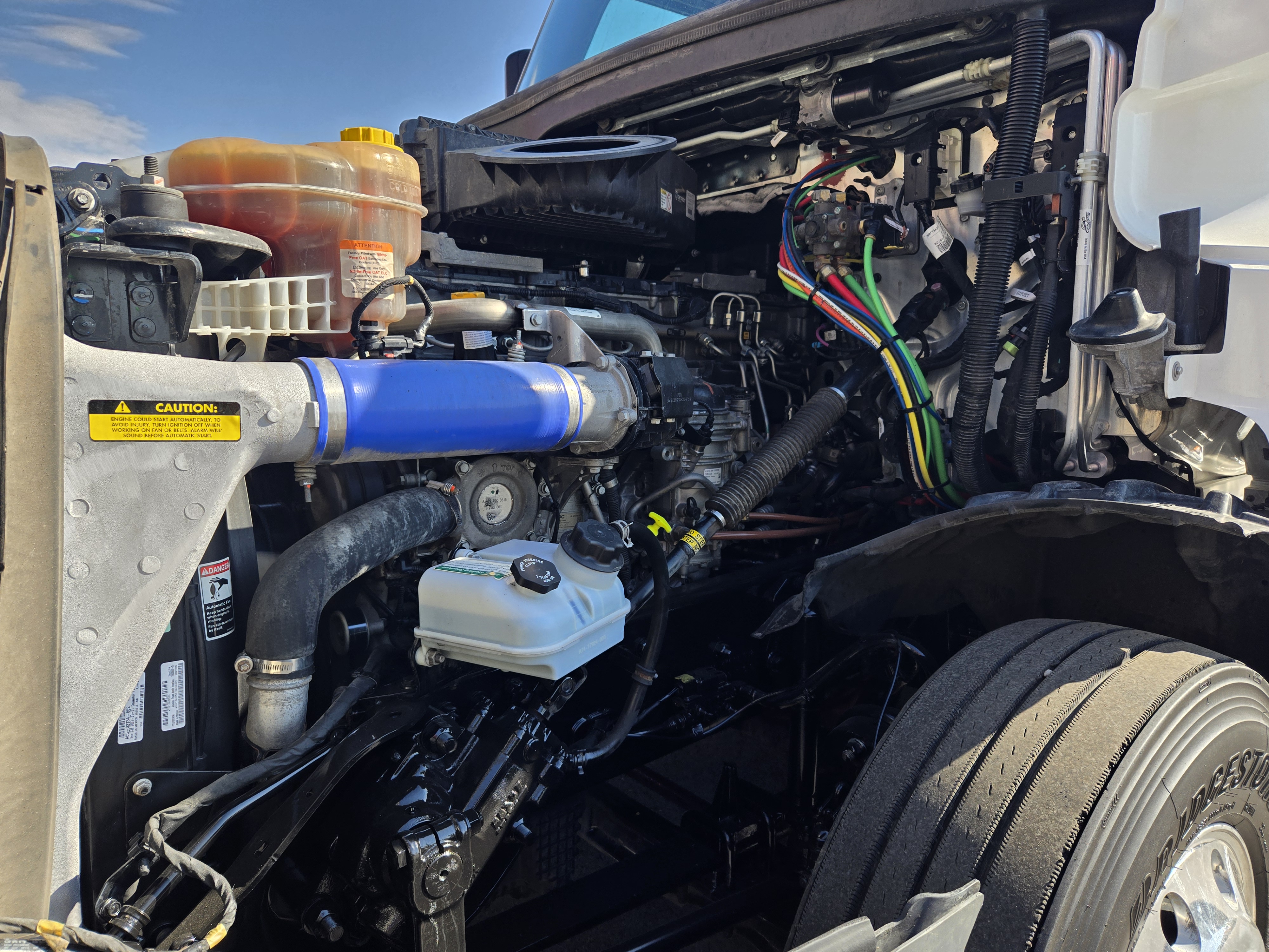 2021 FREIGHTLINER CASCADIA 126SLP - image 9