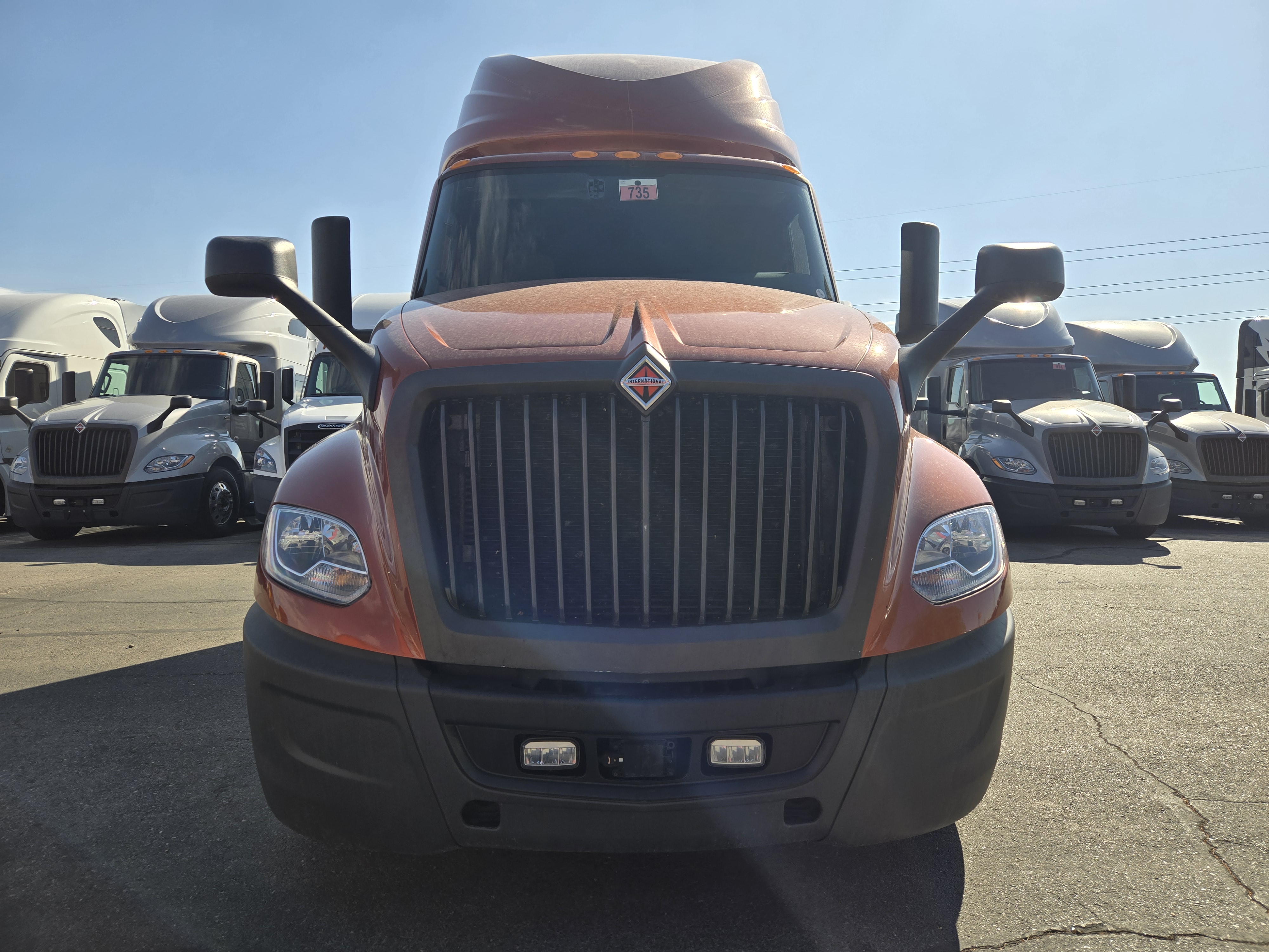 2022 INTERNATIONAL LT625 - image 3